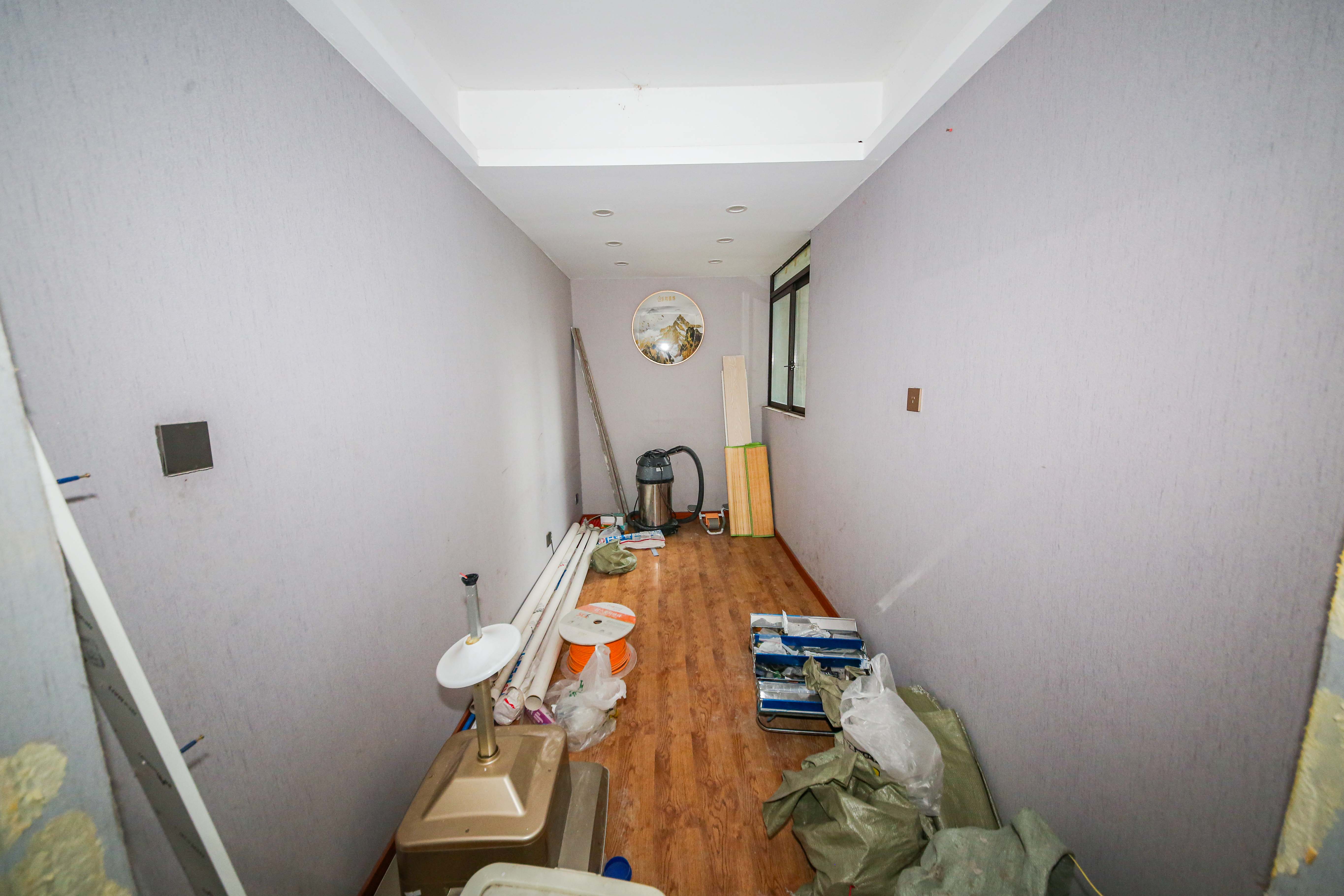 文景领秀  4室2厅1卫    105.0万 文景领秀  4室2厅1卫    105.0万卧室