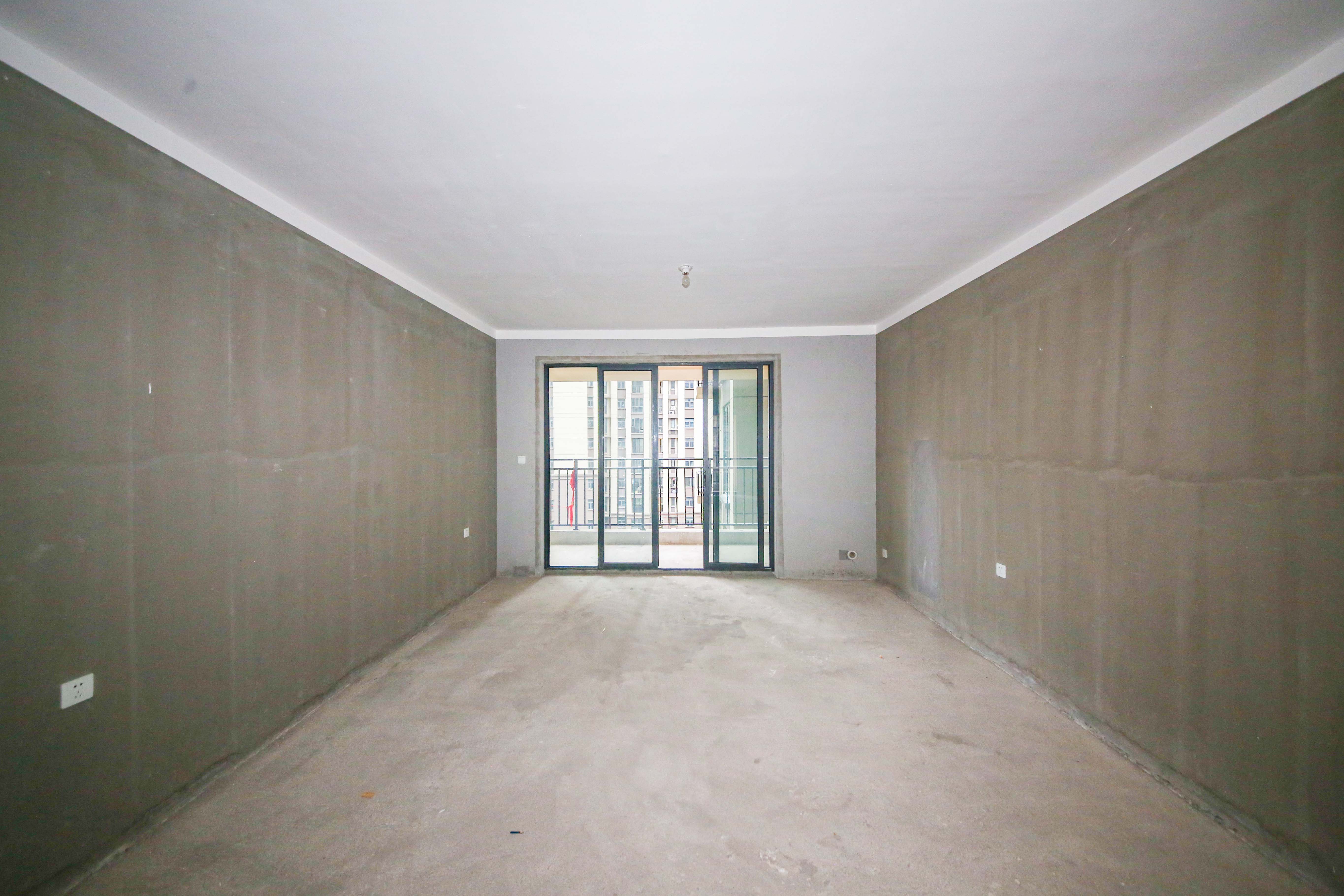 中建钰和城  4室2厅2卫   188.00万客厅