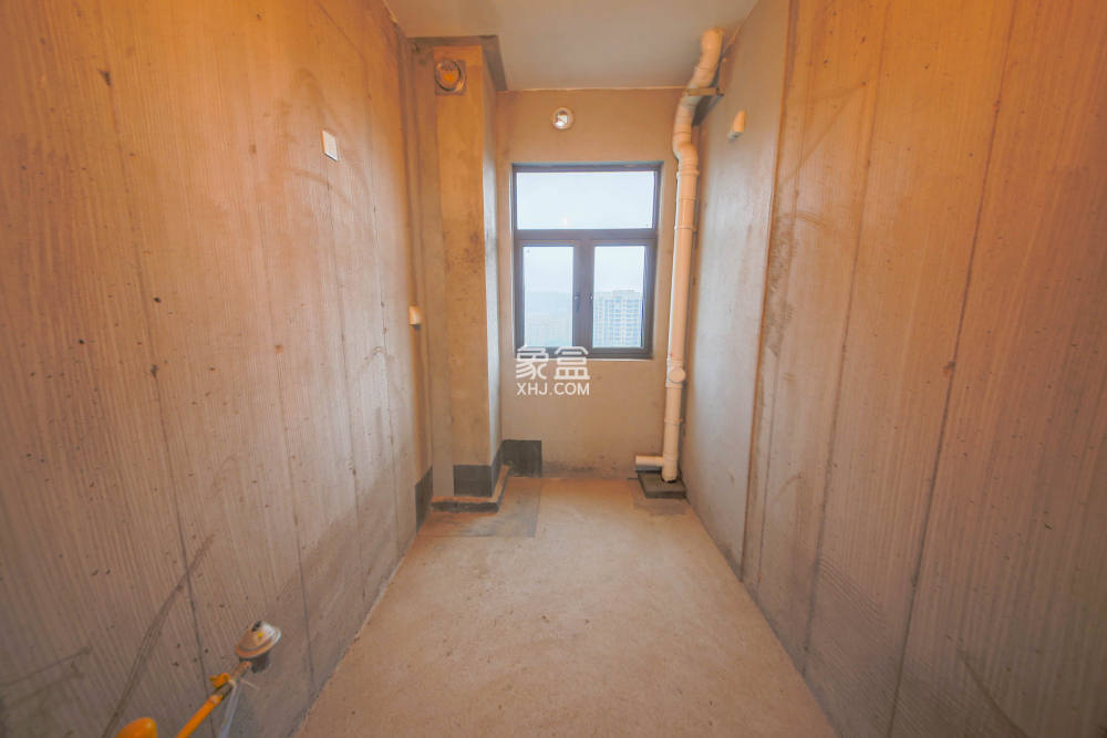 中建鈺和城  4室2廳3衛(wèi)   298.00萬(wàn)