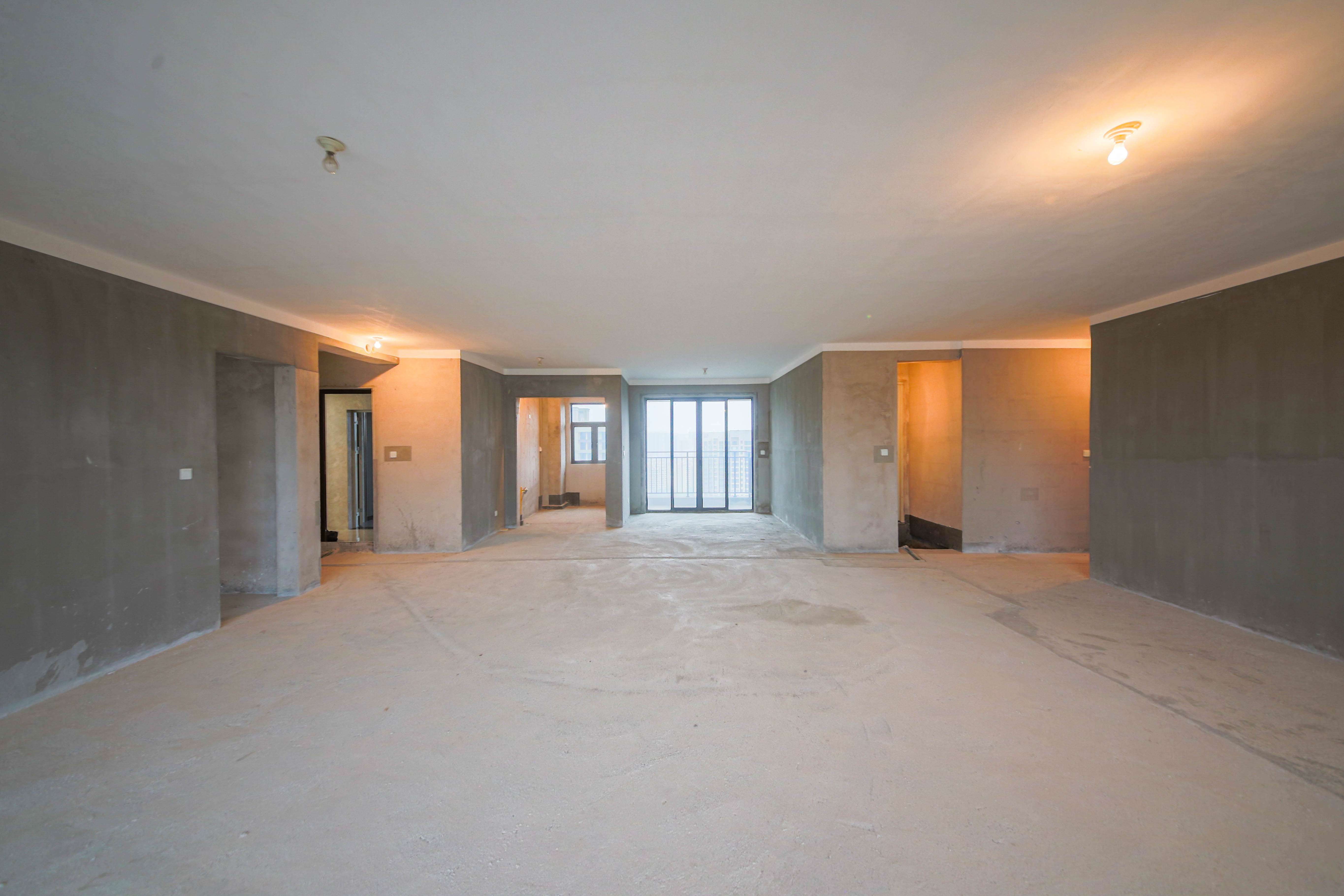 中建钰和城  4室2厅3卫   298.00万客厅
