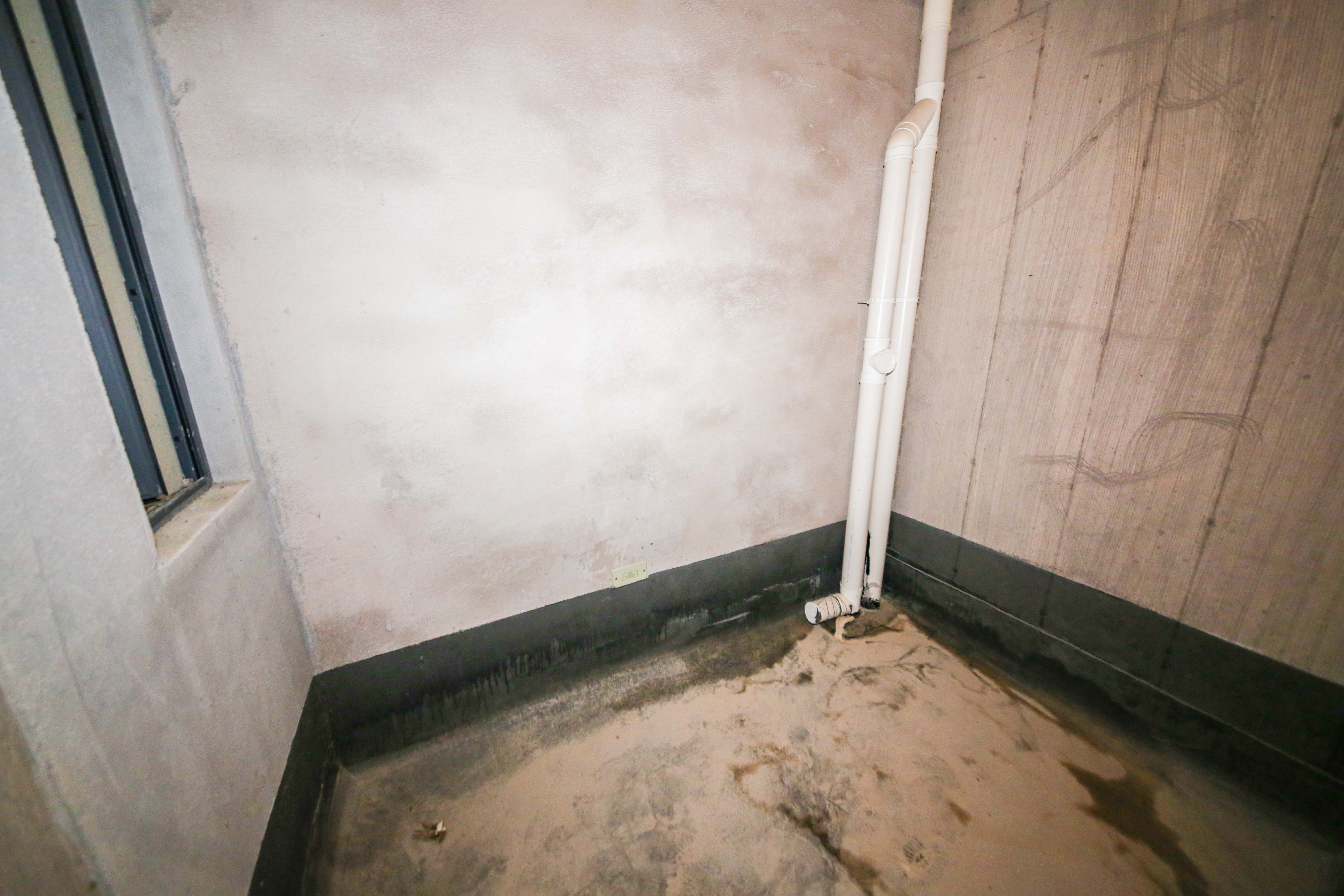 中建钰和城  4室2厅3卫   298.00万卫生间