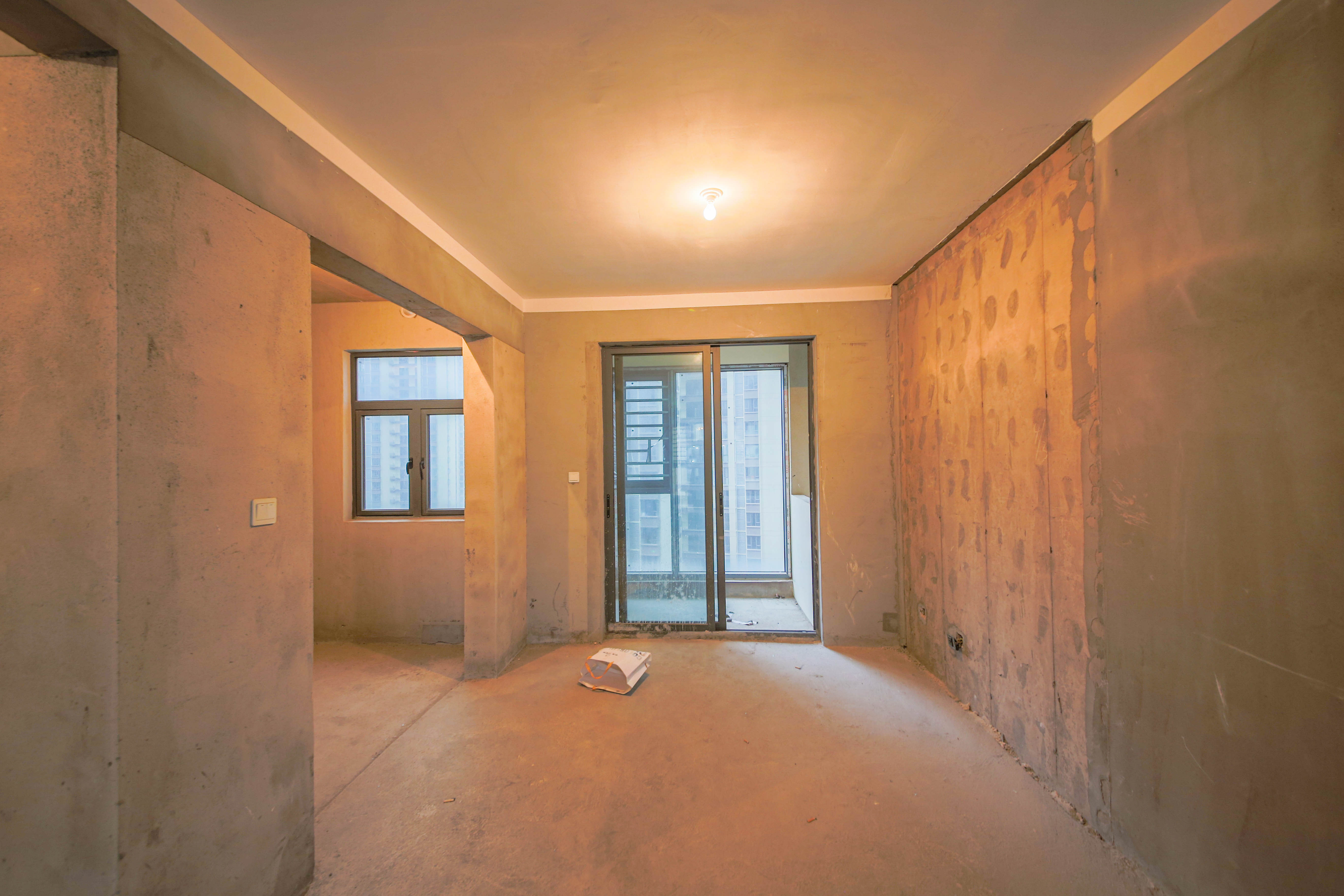 中建鈺和城  4室2廳2衛(wèi)    205.0萬(wàn)客廳