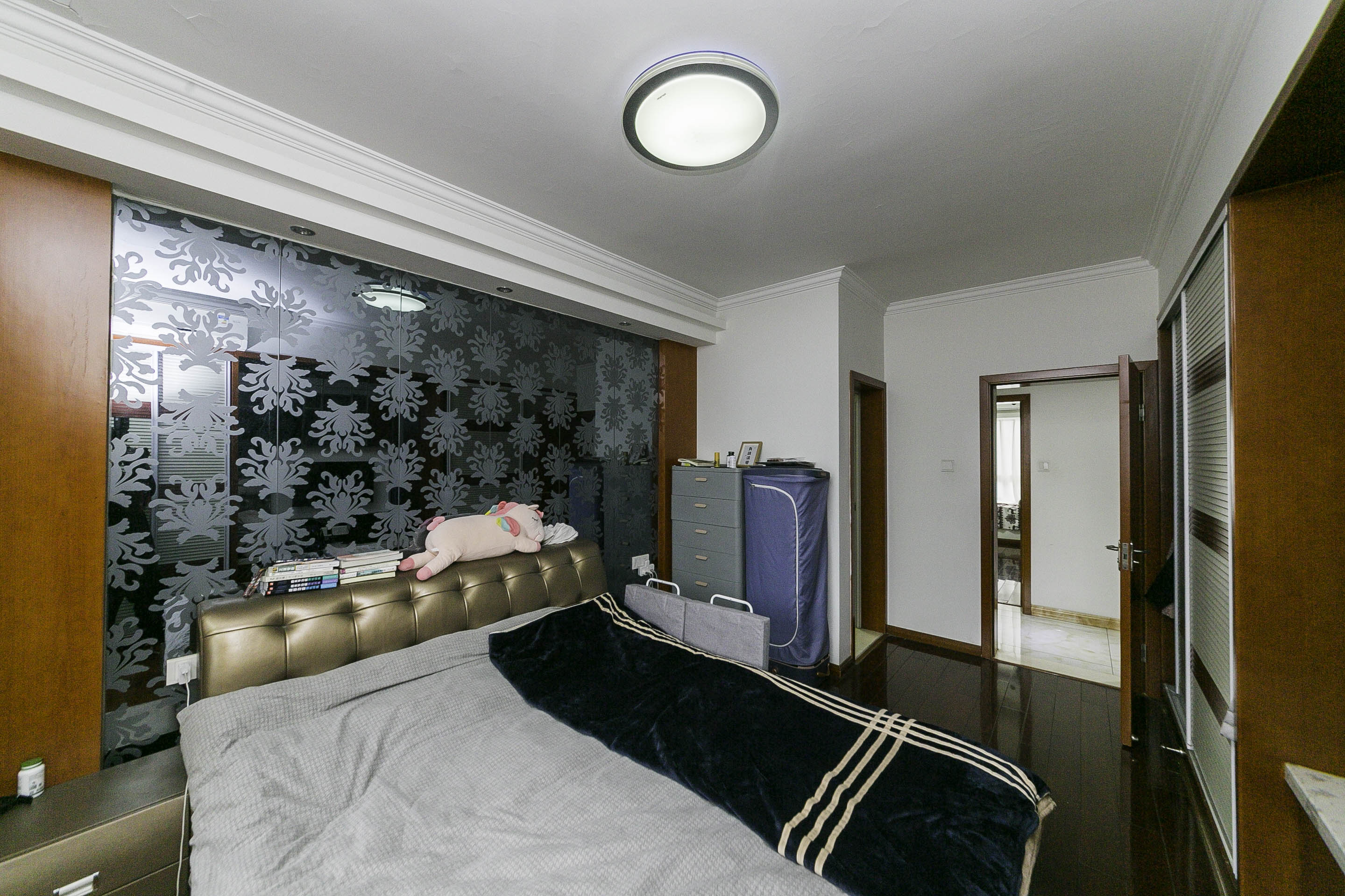 升远君尚嘉筑 3室2厅2卫 106.0万 升远君尚嘉筑 3室2厅2卫 106.0万卧室