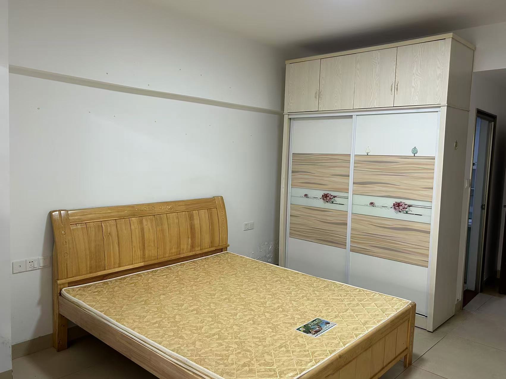 建鑫二期 1室1厅1卫 1000.0元/月 建鑫二期 1室1厅1卫 1000.0元/月室内图