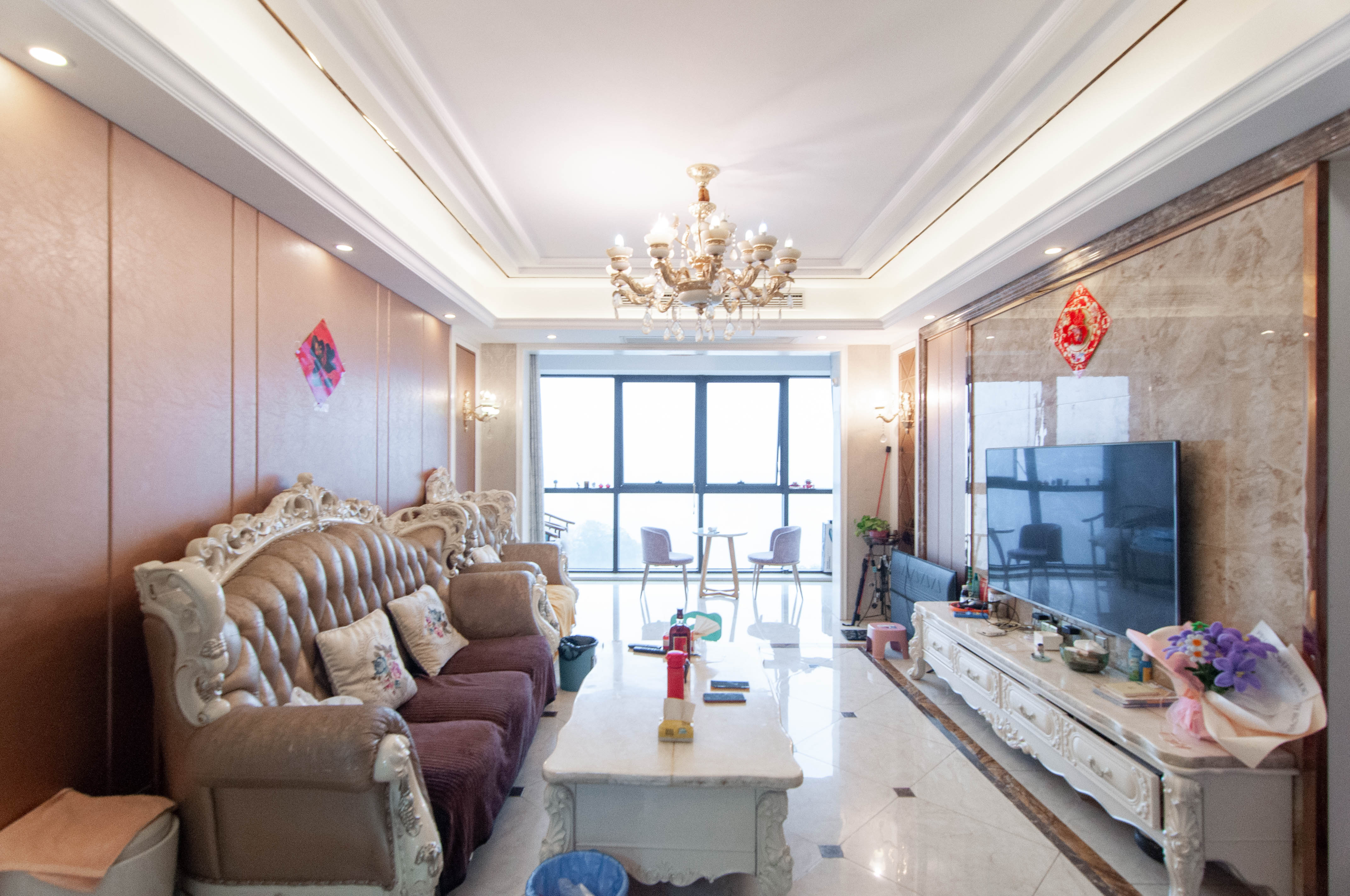 达美溪湖湾 3室2厅2卫 260.0万 达美溪湖湾 3室2厅2卫 260.0万客厅