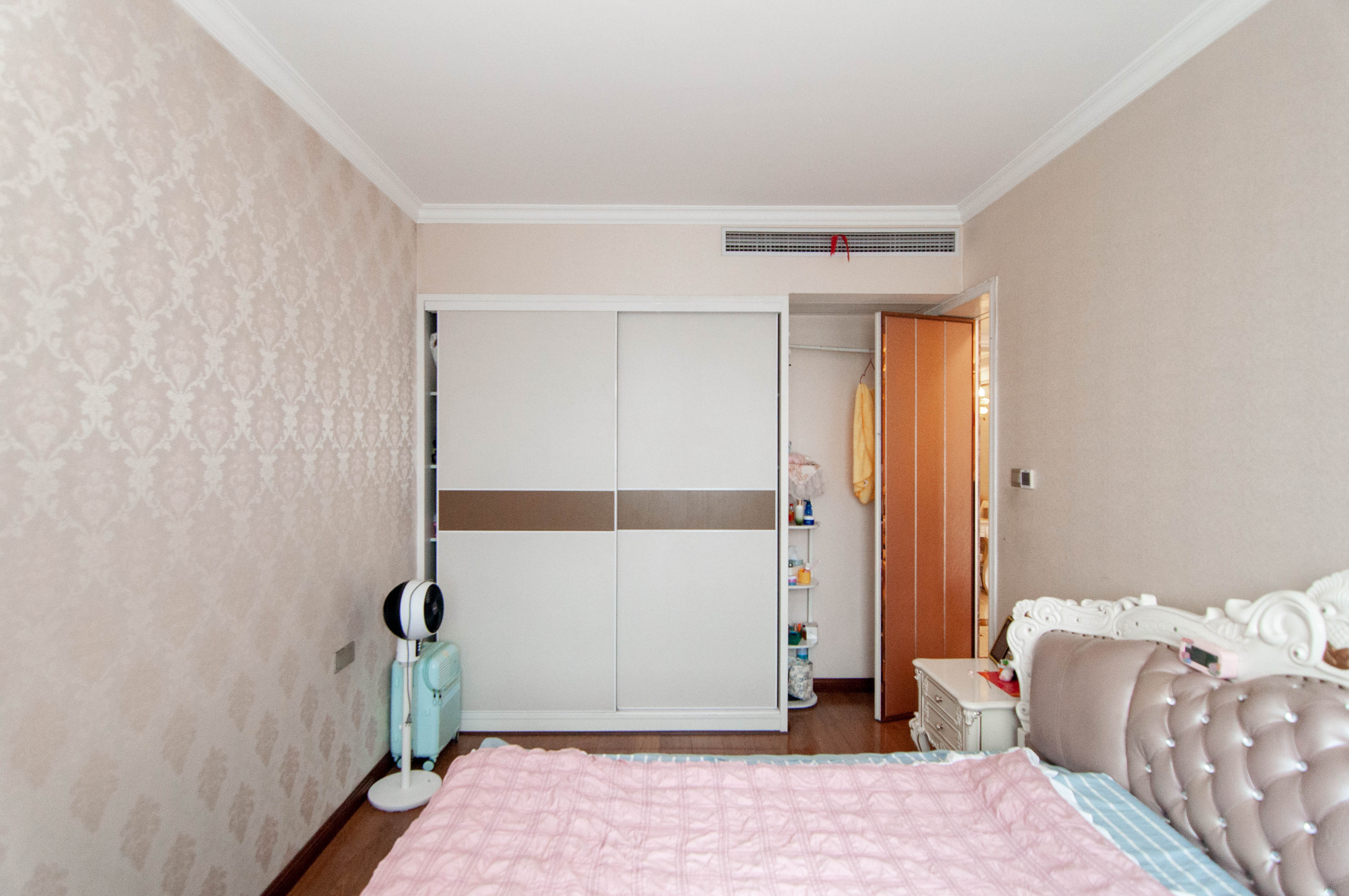 达美溪湖湾 3室2厅2卫 260.0万 达美溪湖湾 3室2厅2卫 260.0万其他