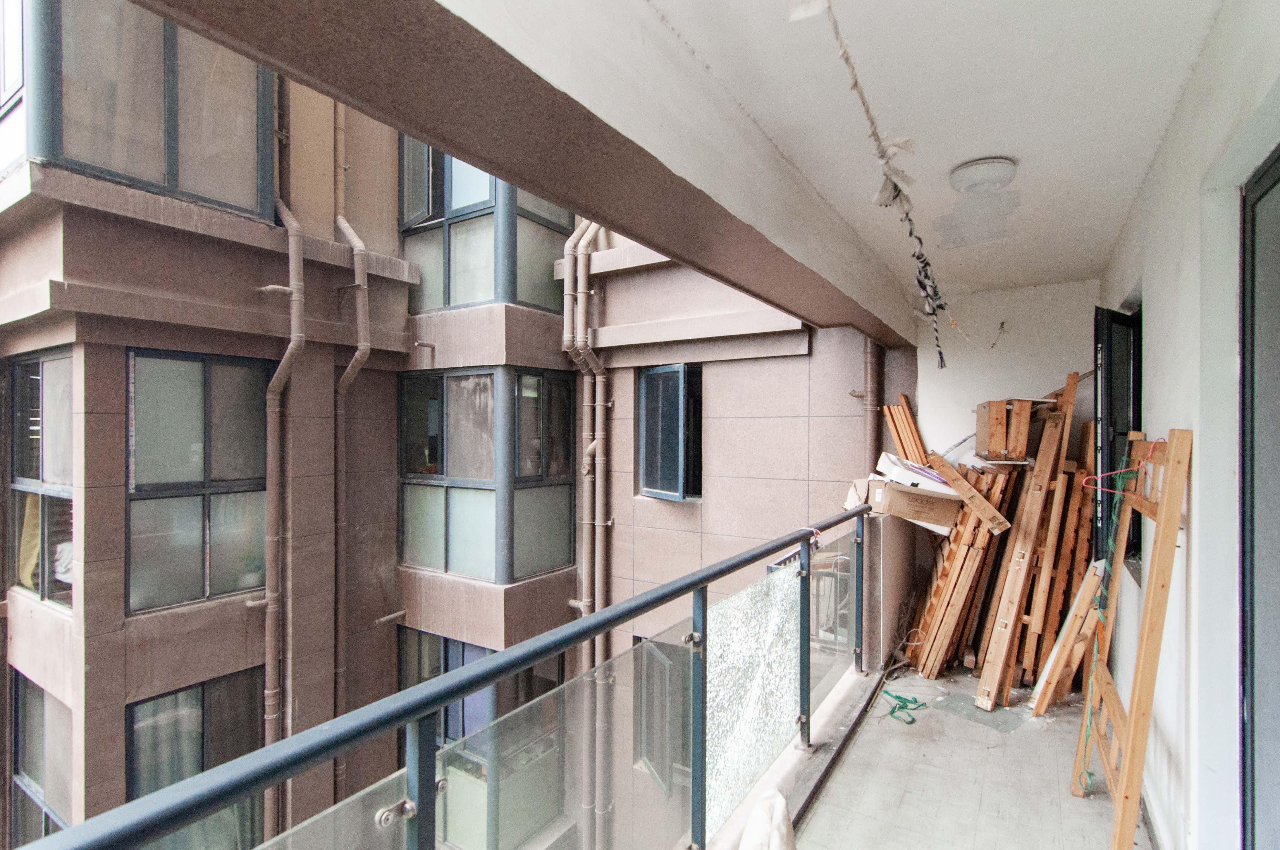 中建梅溪湖中心  4室2厅2卫   198.00万其他