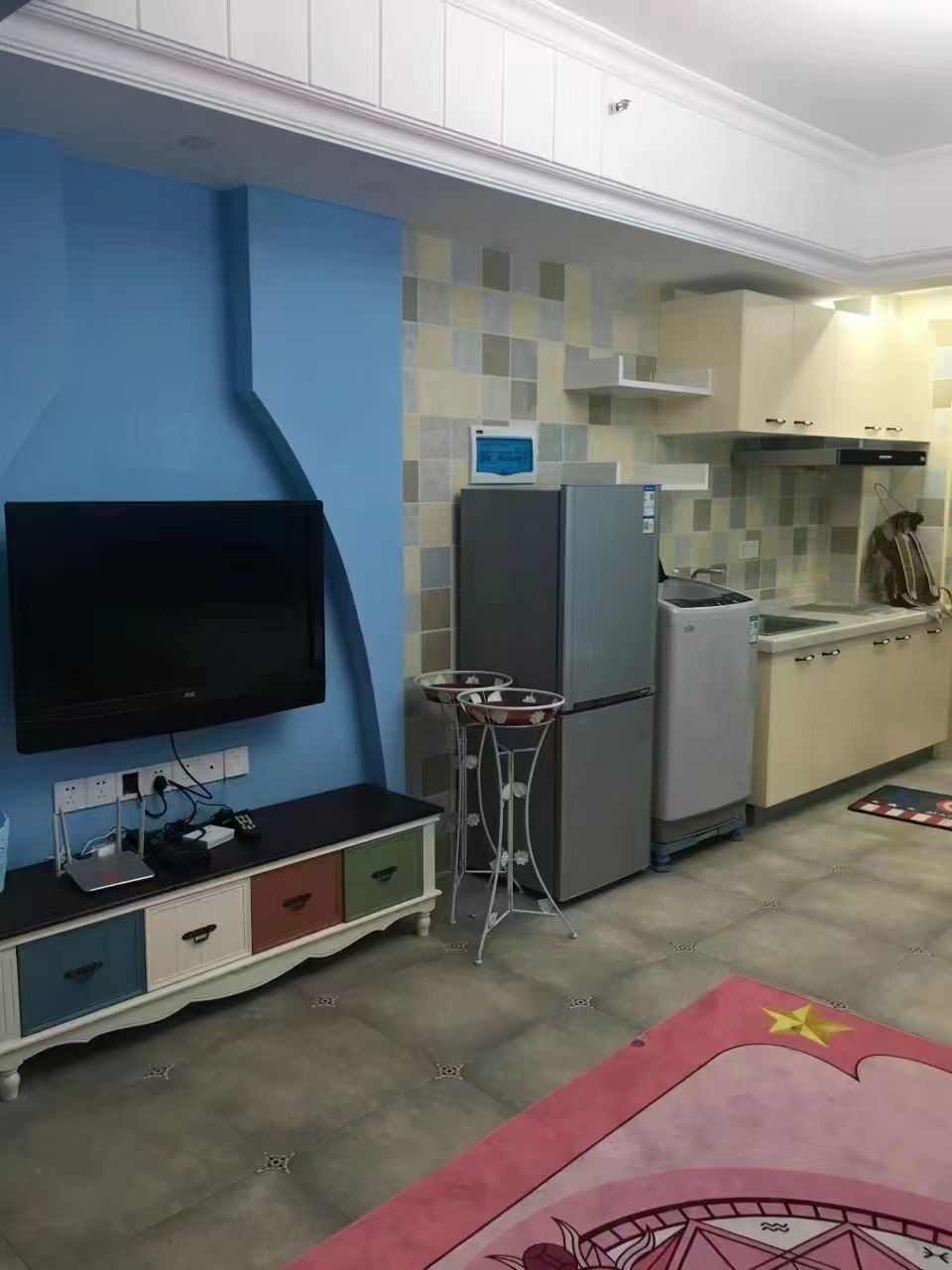 御江帝景  1室1厅1卫    1200.0元/月 御江帝景  1室1厅1卫    1200.0元/月室内图