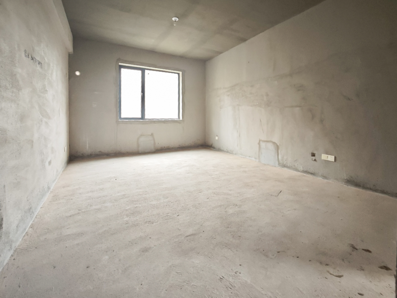 沃家苑  3室2厅2卫    83.8万 沃家苑  3室2厅2卫    83.8万卧室