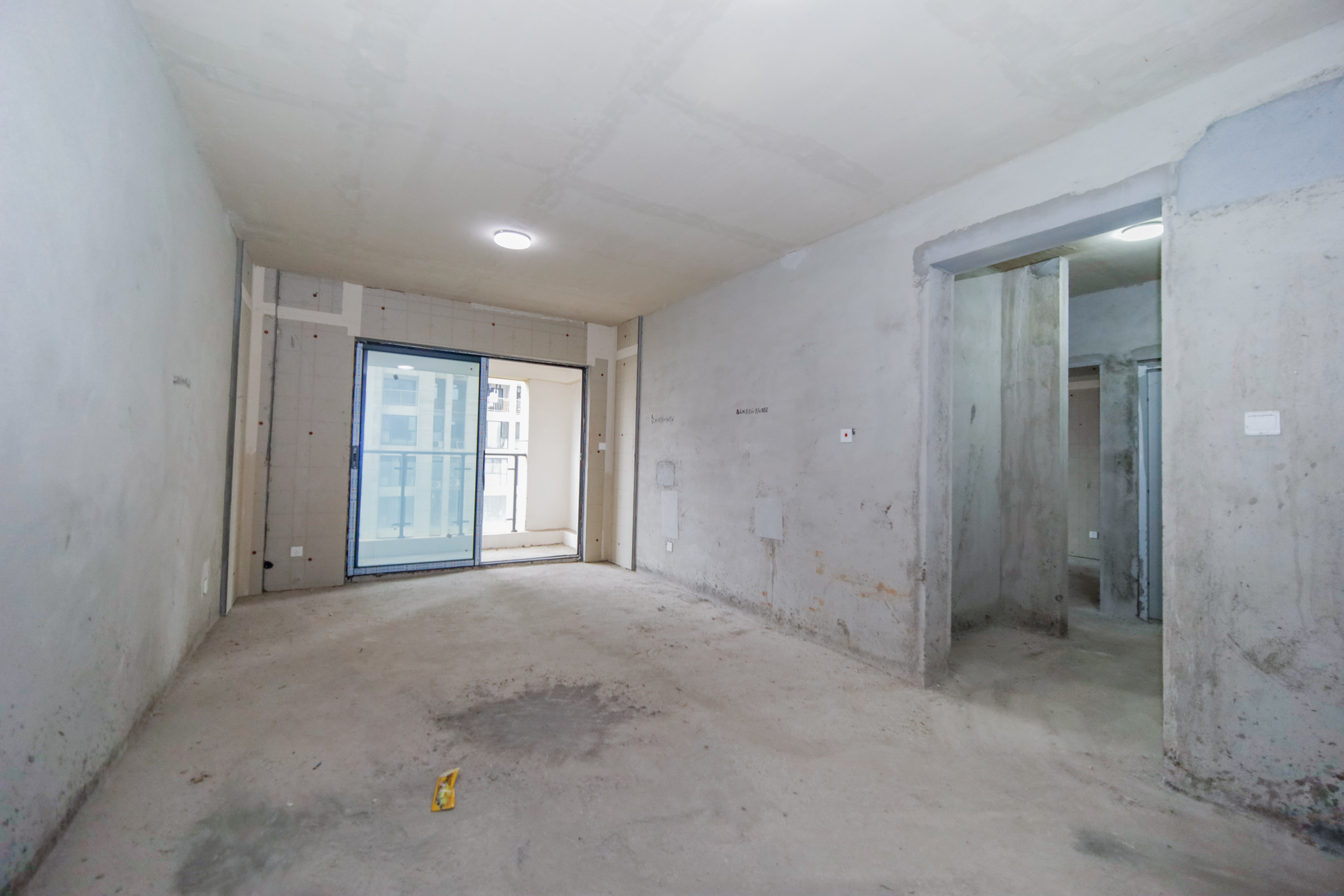 中煤和悦府 3室2厅1卫 87.8万 中煤和悦府 3室2厅1卫 87.8万客厅