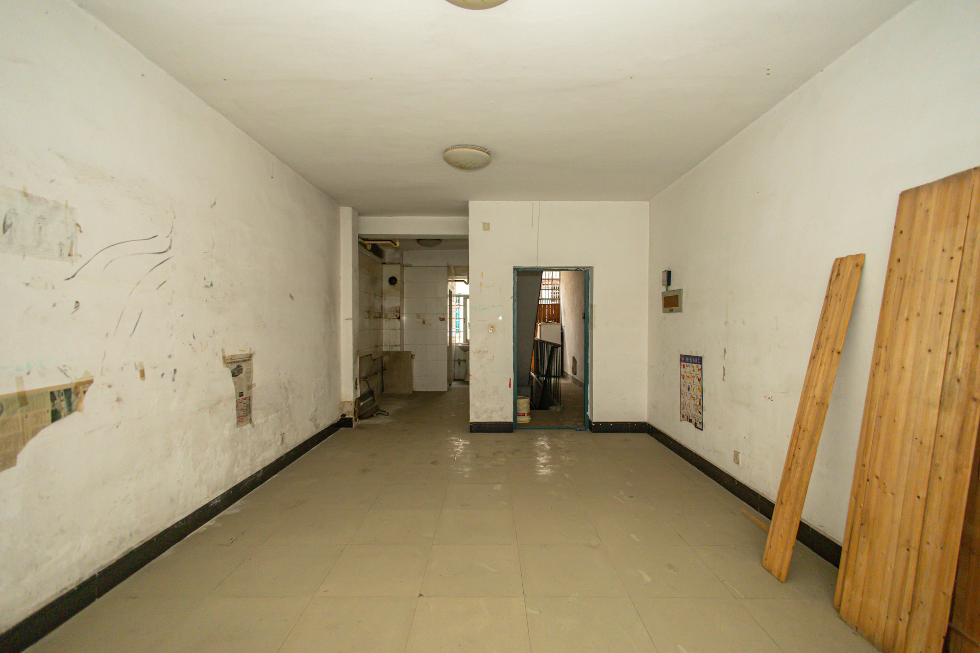 星沙汽配城(大塘村农机市场)  1室0厅0卫    12.5万 星沙汽配城(大塘村农机市场)  1室0厅0卫    12.5万客厅