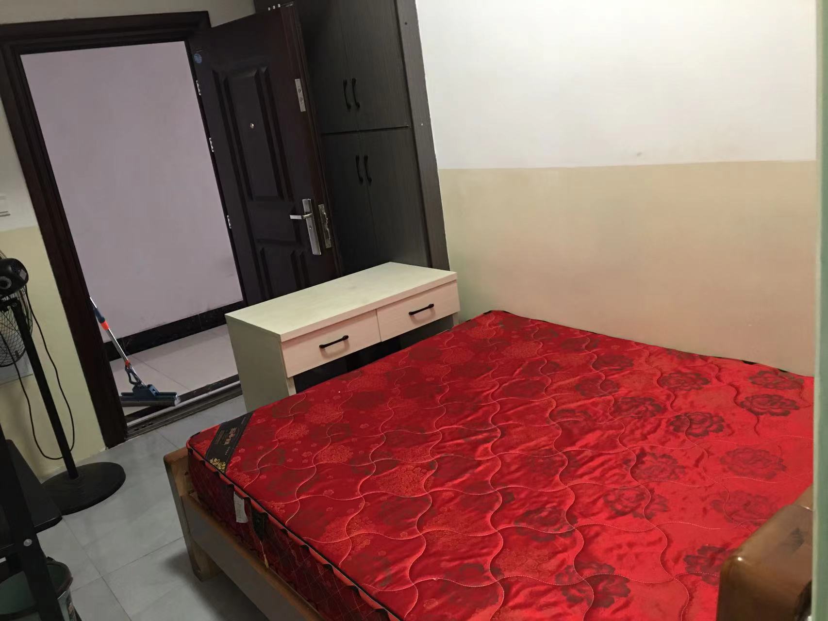 翰林居 1室1厅1卫 700.0元/月 翰林居 1室1厅1卫 700.0元/月室内图