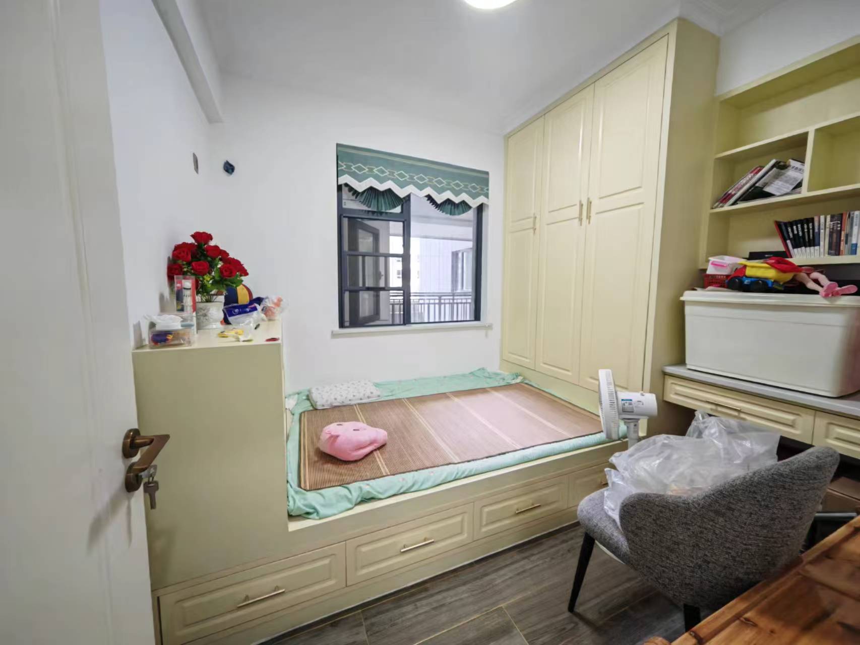 太一格 3室2厅2卫 2500.0元/月 太一格 3室2厅2卫 2500.0元/月室内图