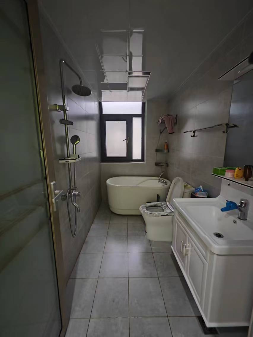 太一格 3室2厅2卫 2500.0元/月 太一格 3室2厅2卫 2500.0元/月室内图