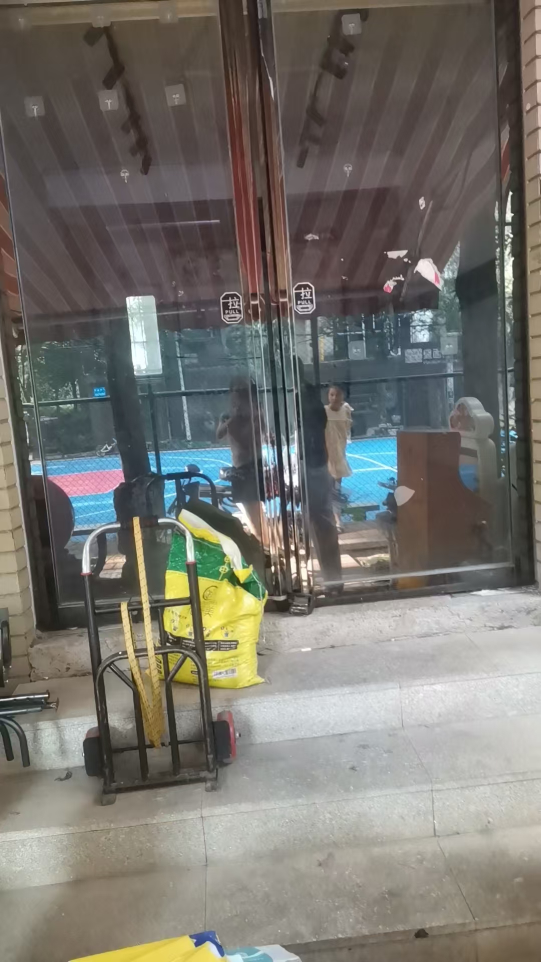 山水湾 1室1厅0卫 700.0元/月 山水湾 1室1厅0卫 700.0元/月室内图