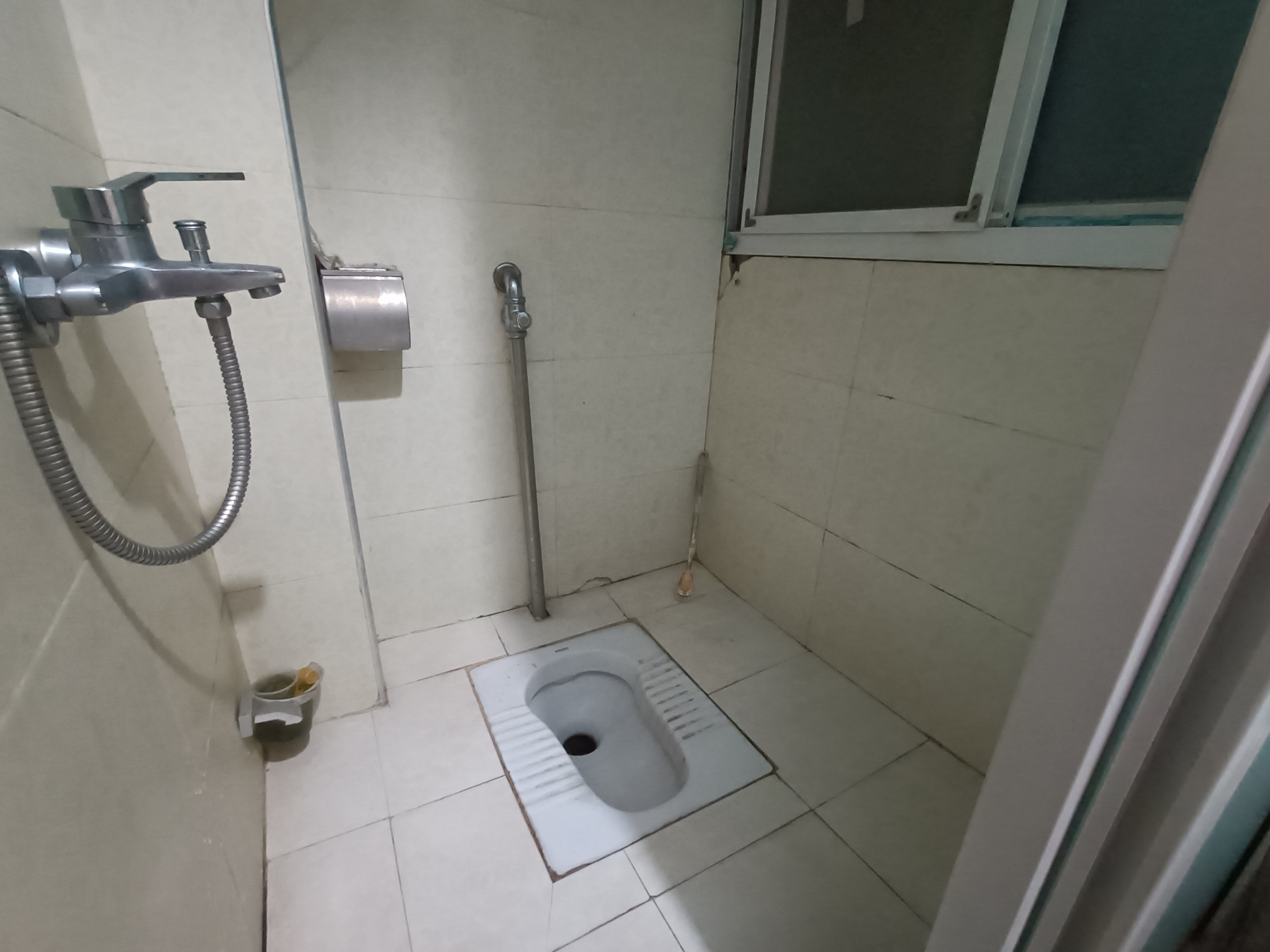 世景华庭  1室1厅1卫   1100.00元/月室内图