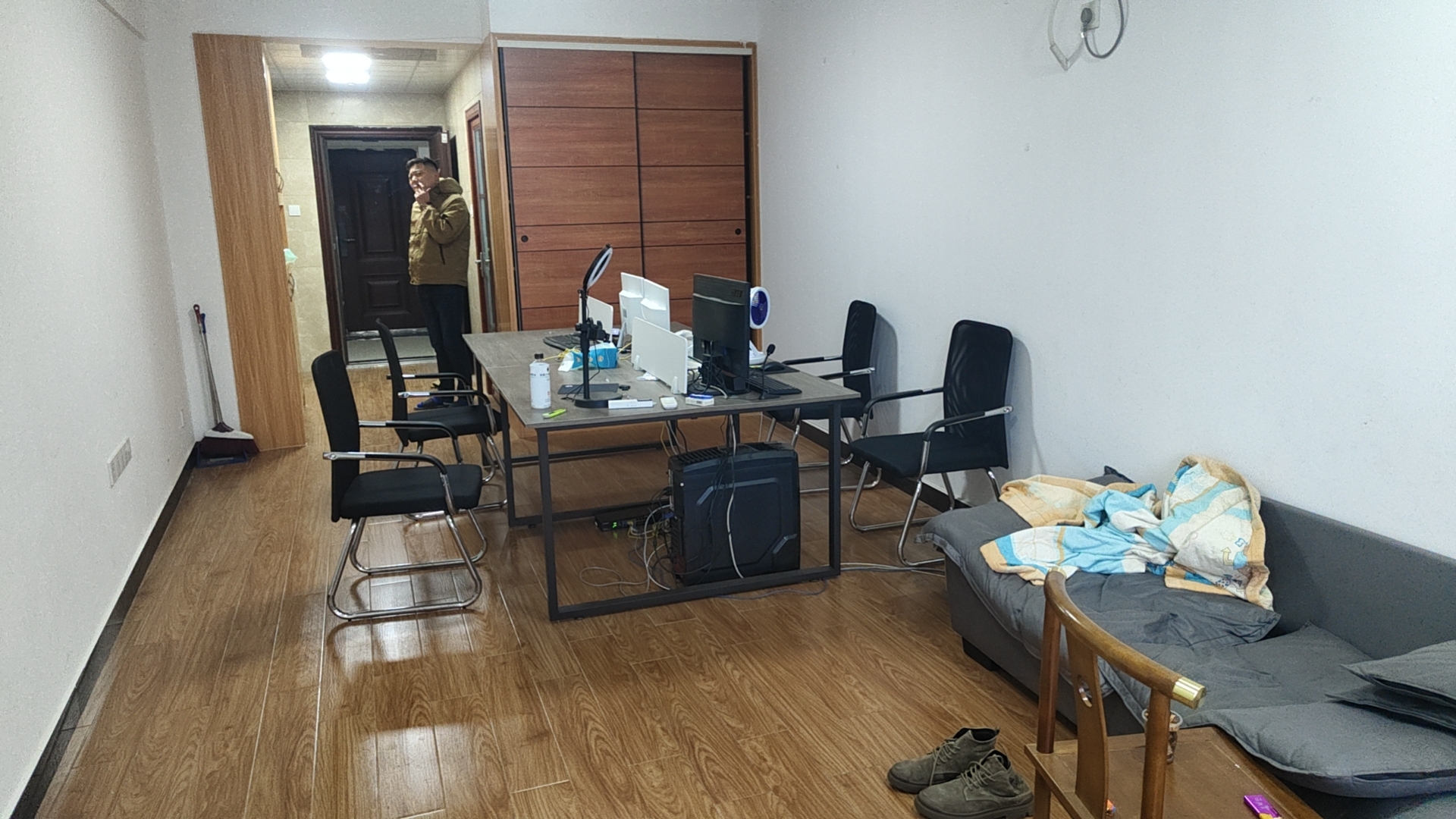 高升时代广场(冠铭商务中心) 1室1厅1卫 1600.0元/月 高升时代广场(冠铭商务中心) 1室1厅1卫 1600.0元/月室内图