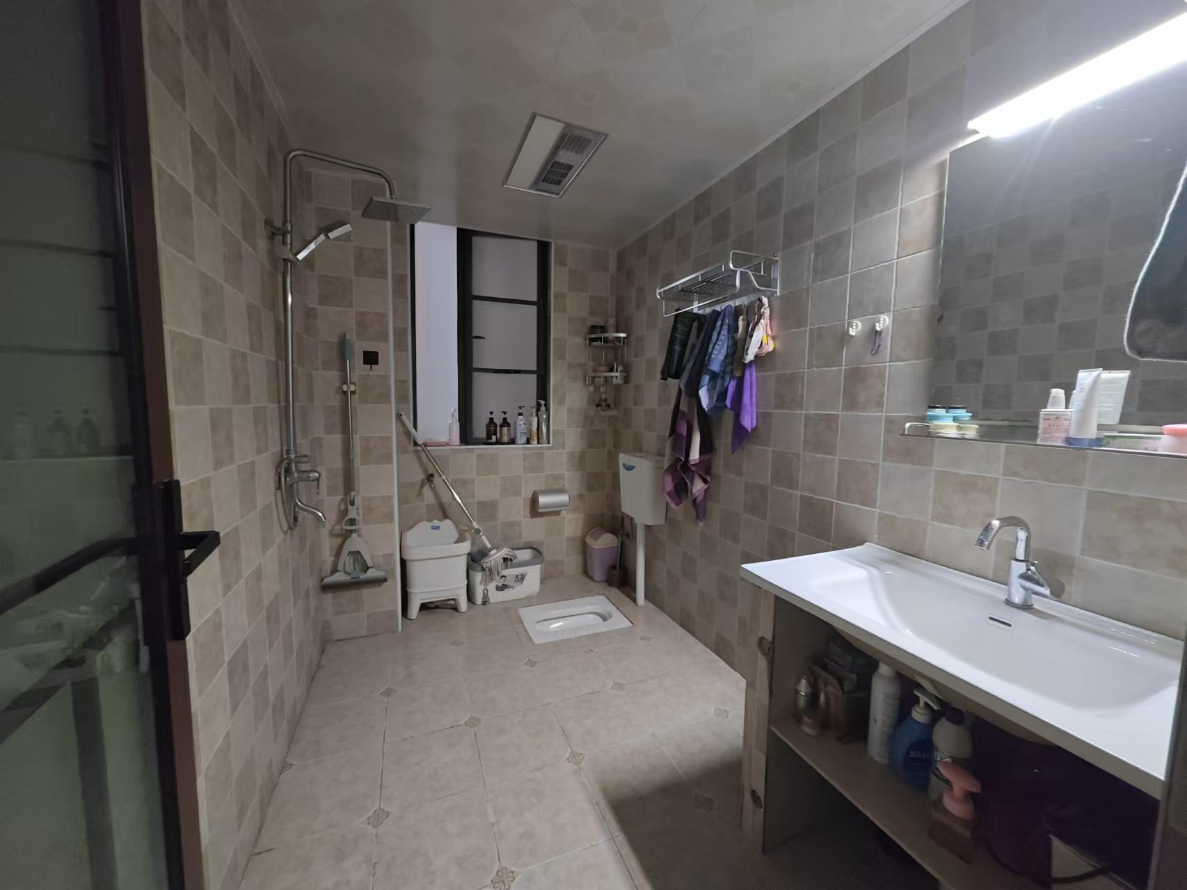 经世龙城 3室2厅2卫 60.0万 经世龙城 3室2厅2卫 60.0万室内图