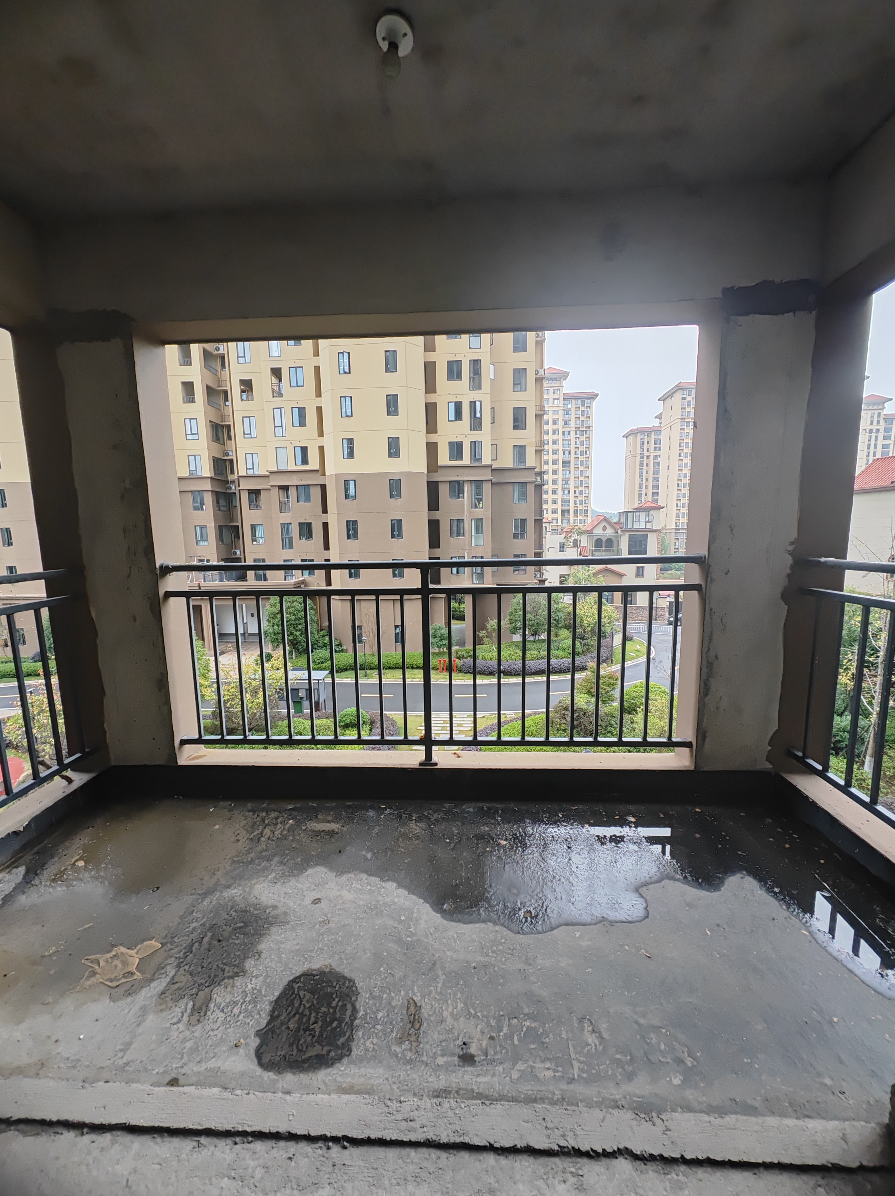 提香蓝岸 3室2厅2卫 800.0元/月 提香蓝岸 3室2厅2卫 800.0元/月室内图