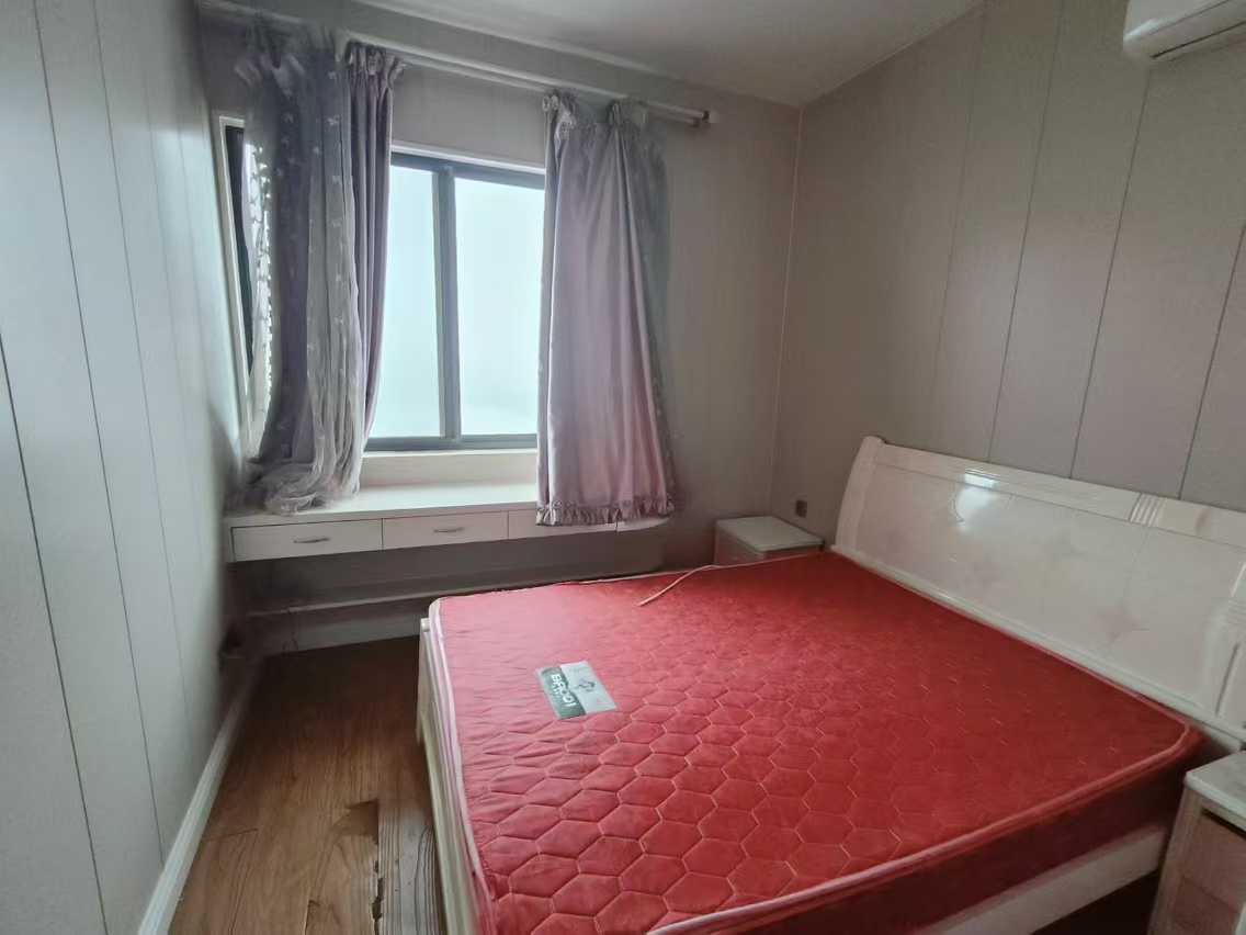 联诚国际城 3室2厅2卫 1600.0元/月 联诚国际城 3室2厅2卫 1600.0元/月室内图