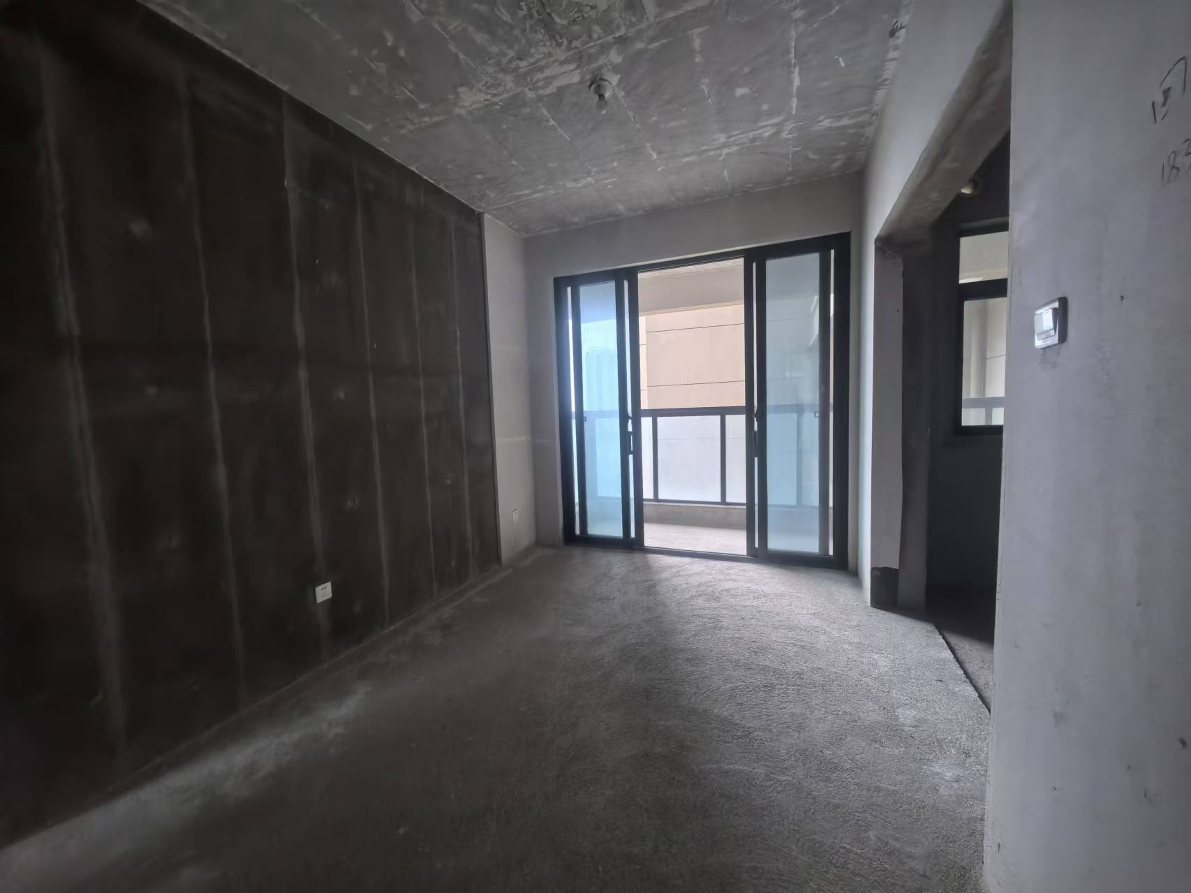 长房东旭国际 4室2厅2卫 1500.0元/月 长房东旭国际 4室2厅2卫 1500.0元/月室内图