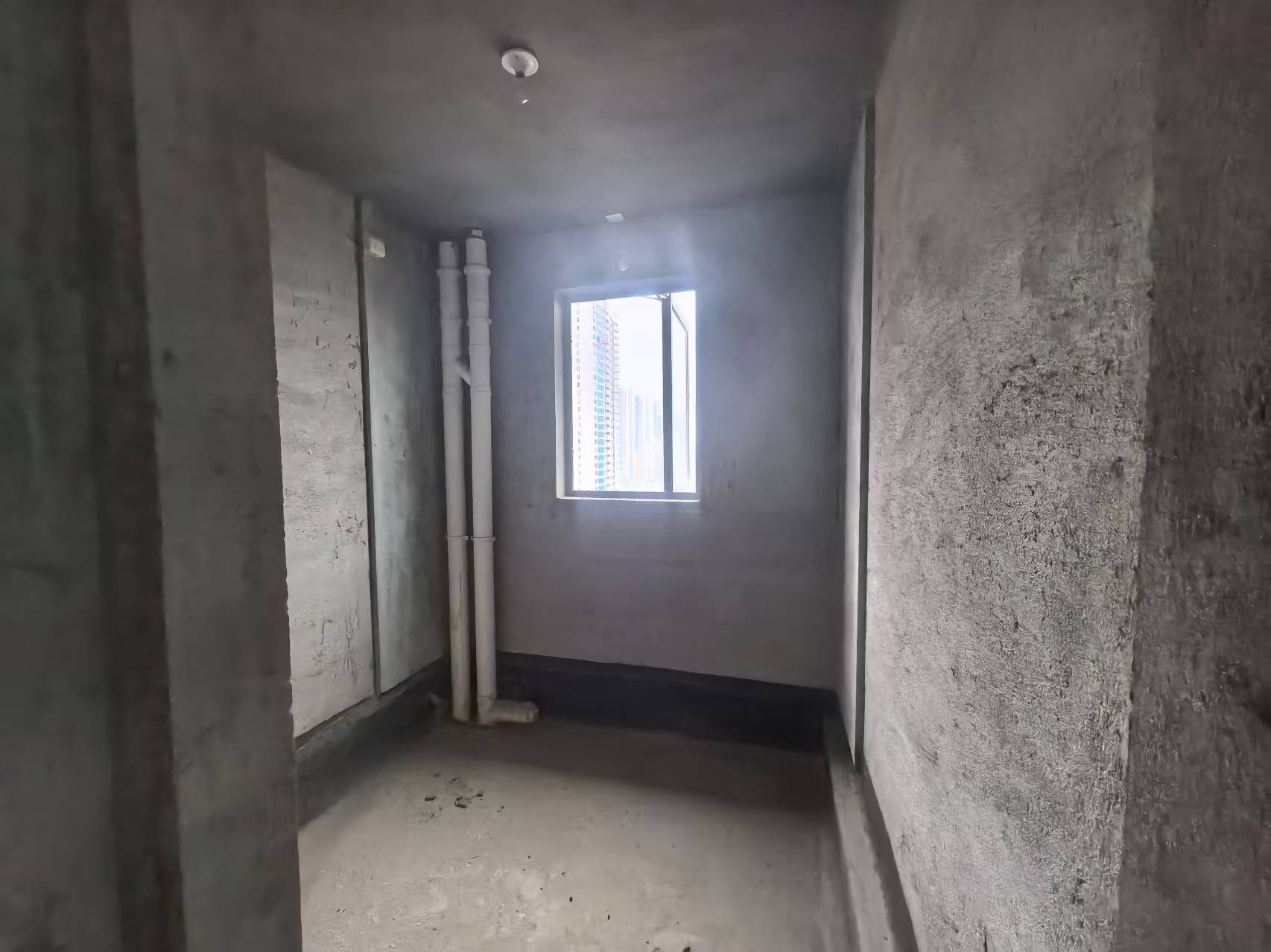 长房东旭国际 4室2厅2卫 1500.0元/月 长房东旭国际 4室2厅2卫 1500.0元/月室内图