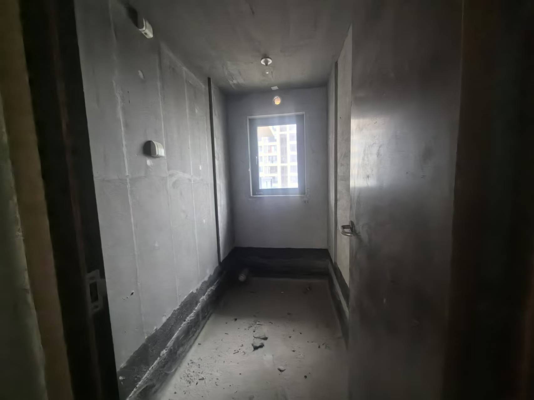 长房东旭国际 4室2厅2卫 1500.0元/月 长房东旭国际 4室2厅2卫 1500.0元/月室内图