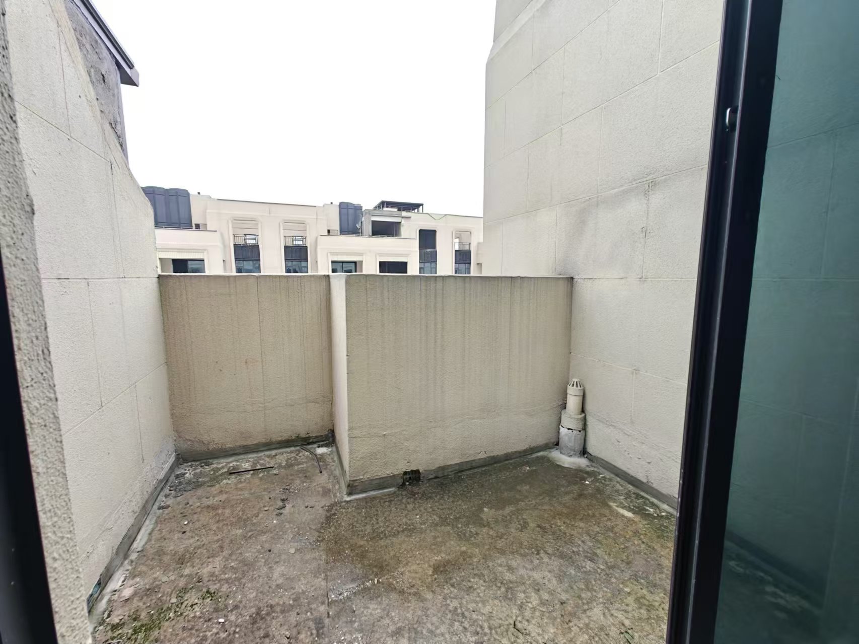 美的湾  4室2厅2卫    139.8万 美的湾  4室2厅2卫    139.8万室内图