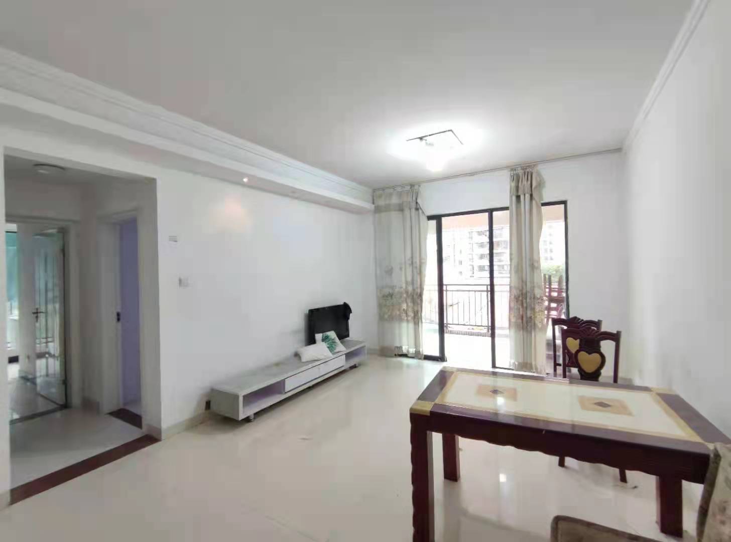 莱茵城 2室2厅1卫 1600.0元/月 莱茵城 2室2厅1卫 1600.0元/月室内图