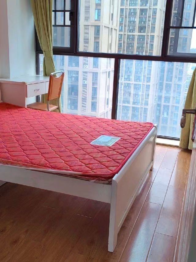 南城印象  3室1厅1卫   2300.00元/月室内图