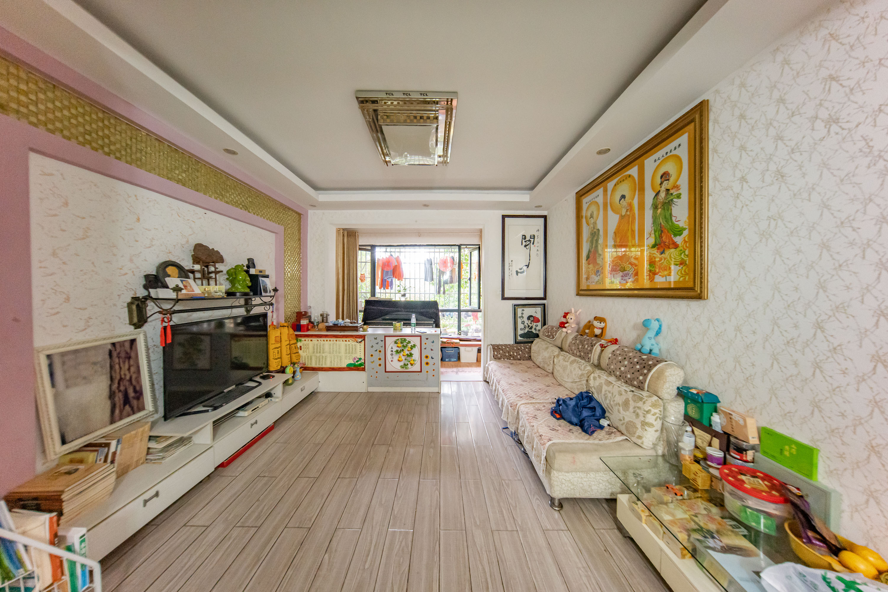 中建麓山和苑  2室2厅1卫   65.00万客厅