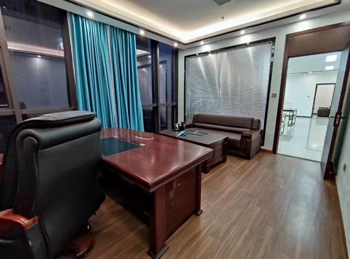 金科时代中心 1室1厅1卫 8000.0元/月 金科时代中心 1室1厅1卫 8000.0元/月室内图