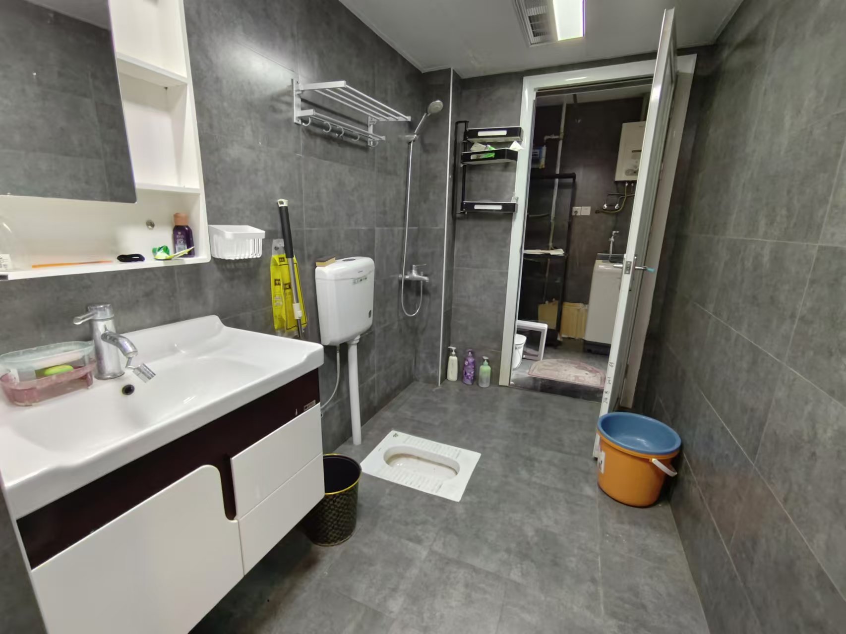 城市风景 3室2厅1卫 50.0万 城市风景 3室2厅1卫 50.0万室内图