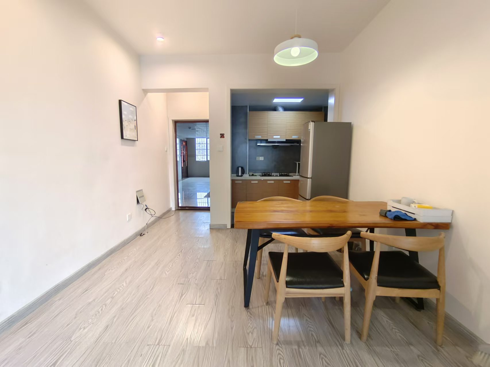 城市风景 3室2厅1卫 50.0万 城市风景 3室2厅1卫 50.0万室内图