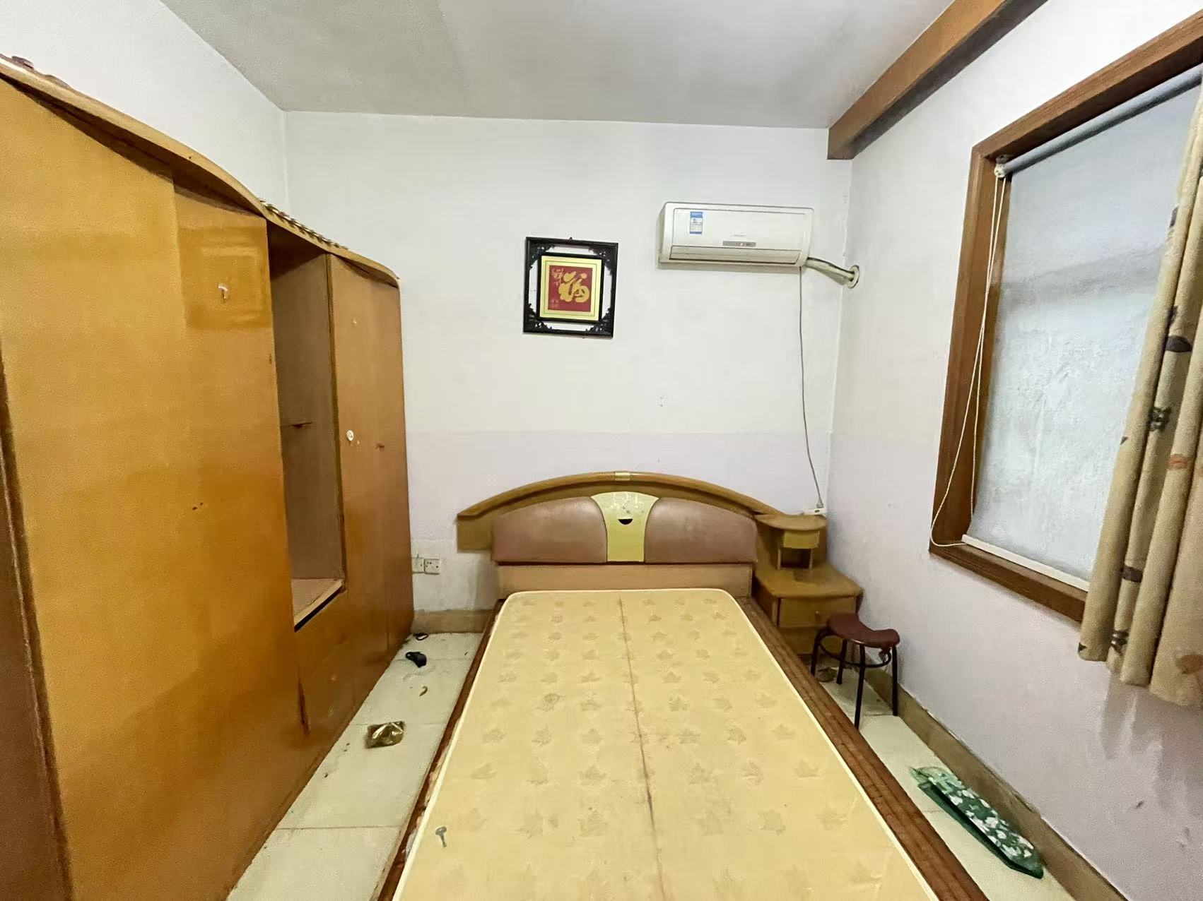 长坡社区  3室2厅1卫    1200.0元/月 长坡社区  3室2厅1卫    1200.0元/月室内图