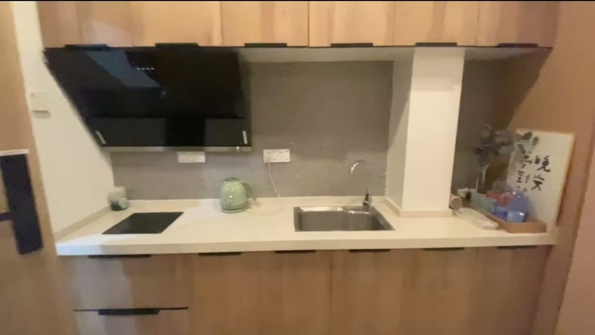 汇景发展环球中心  1室1厅1卫    3000.0元/月 汇景发展环球中心  1室1厅1卫    3000.0元/月室内图