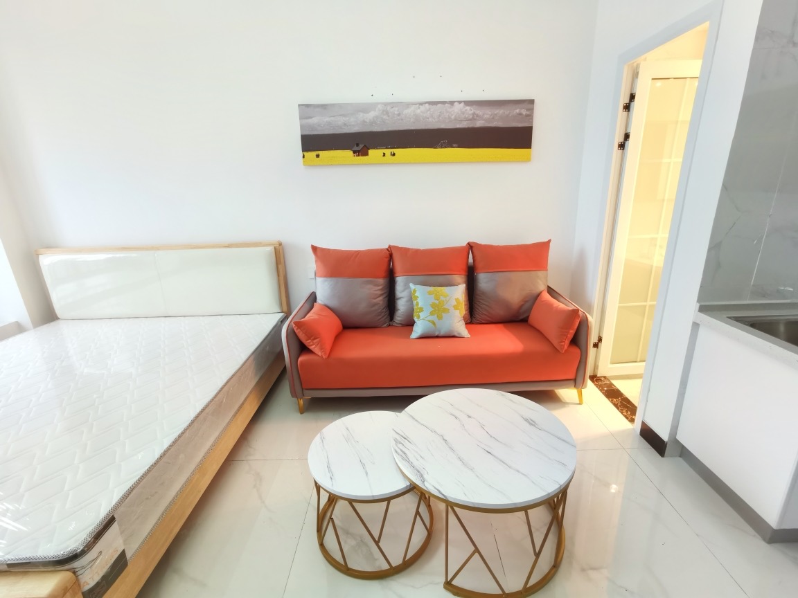 长沙高铁吾悦广场 1室1厅1卫 1700.0元/月 长沙高铁吾悦广场 1室1厅1卫 1700.0元/月室内图