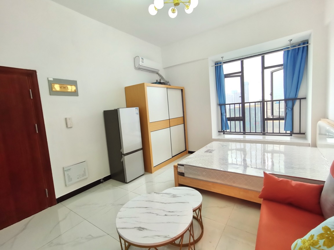 长沙高铁吾悦广场 1室1厅1卫 1700.0元/月 长沙高铁吾悦广场 1室1厅1卫 1700.0元/月室内图