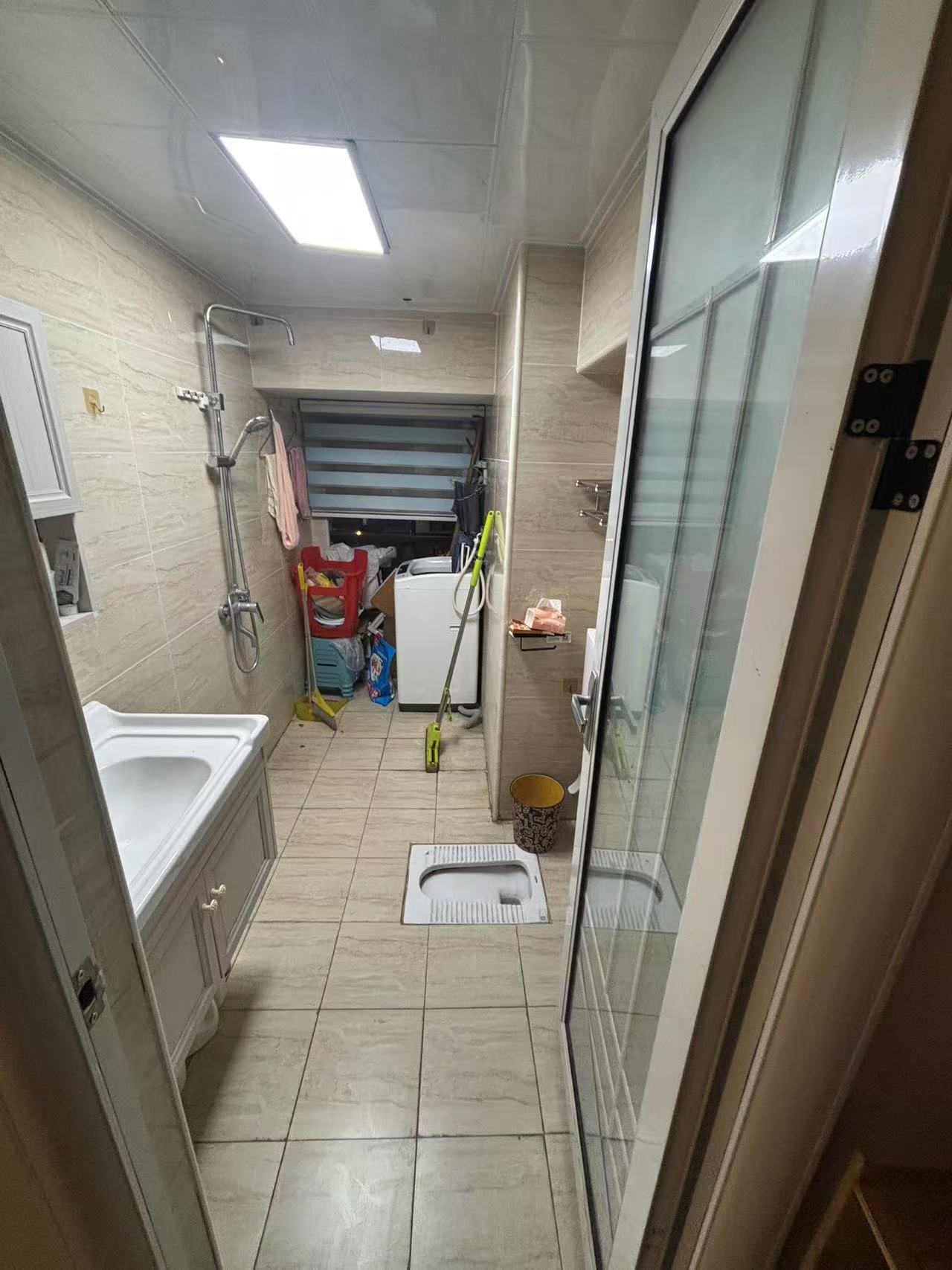 中建芙蓉嘉苑 1室1厅1卫 2500.0元/月 中建芙蓉嘉苑 1室1厅1卫 2500.0元/月室内图