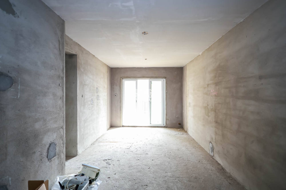 天麓尚层  3室2厅1卫    52.0万