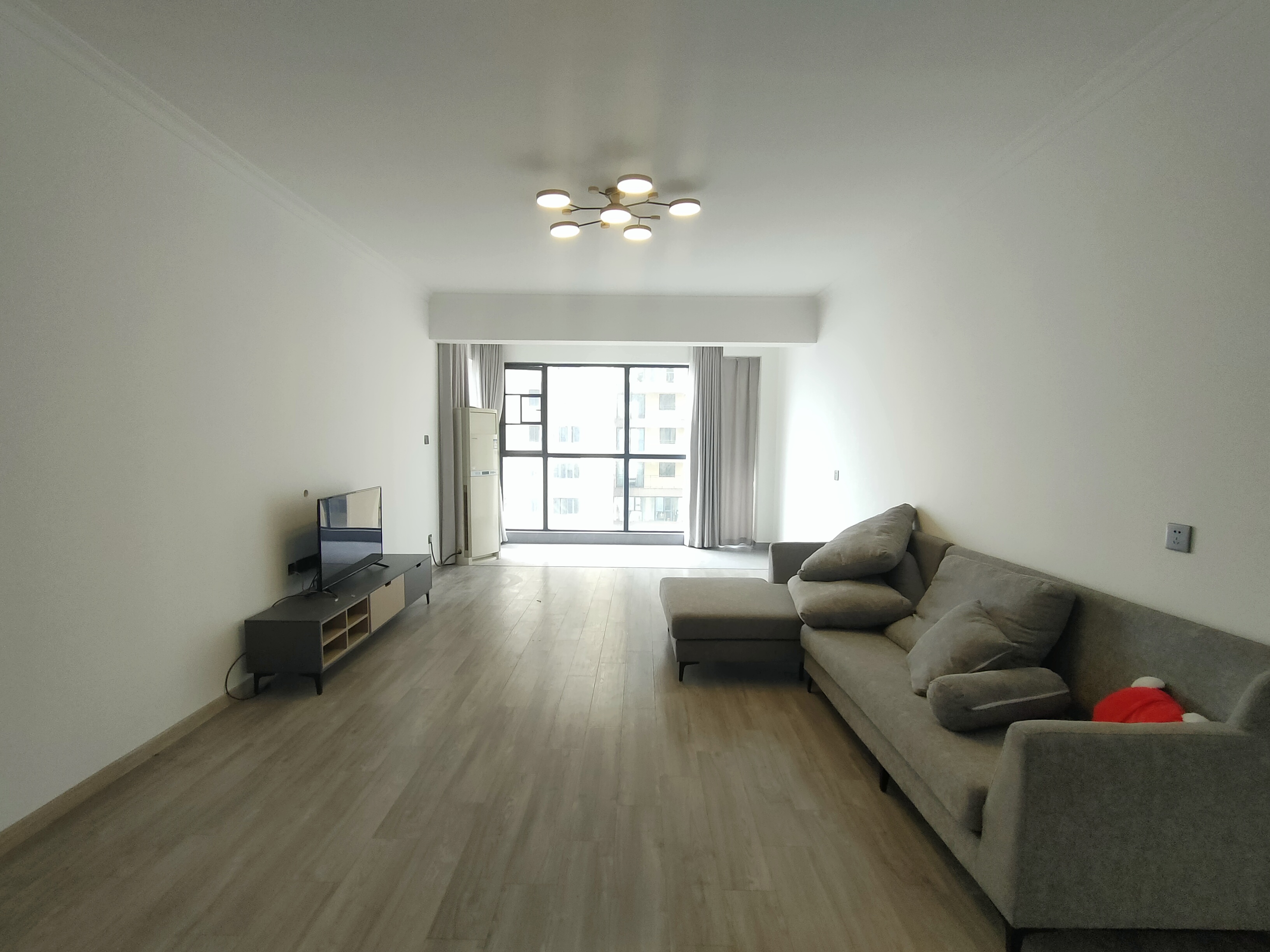 奥园养生城 3室2厅2卫 105.0万 奥园养生城 3室2厅2卫 105.0万室内图