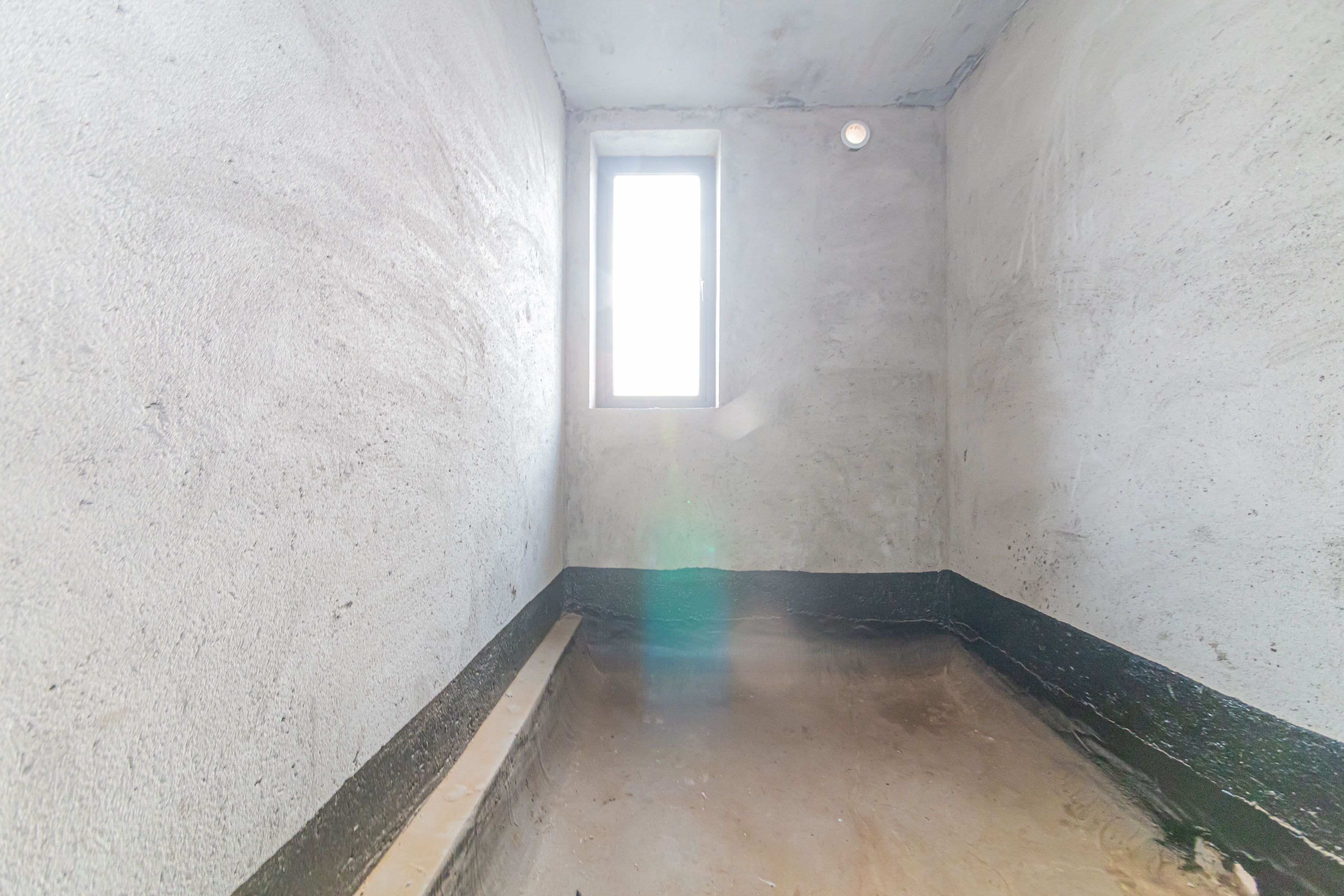 和泓融成府  3室2厅2卫    90.0万 和泓融成府  3室2厅2卫    90.0万卫生间