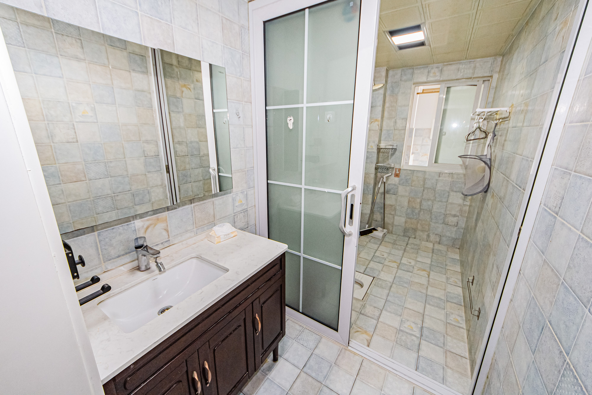 北辰三角洲E3区 3室2厅2卫 153.0万 北辰三角洲E3区 3室2厅2卫 153.0万卫生间