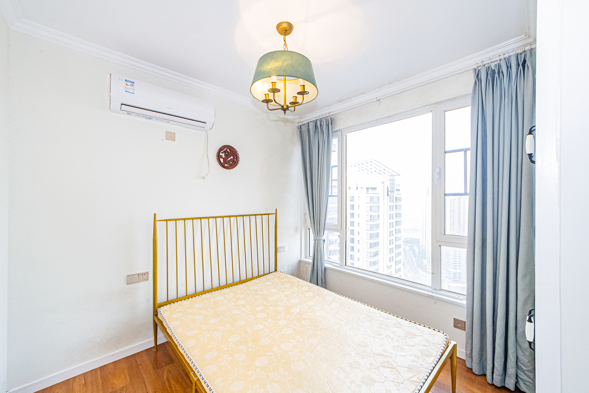 北辰三角洲E3区 3室2厅2卫 153.0万 北辰三角洲E3区 3室2厅2卫 153.0万卧室