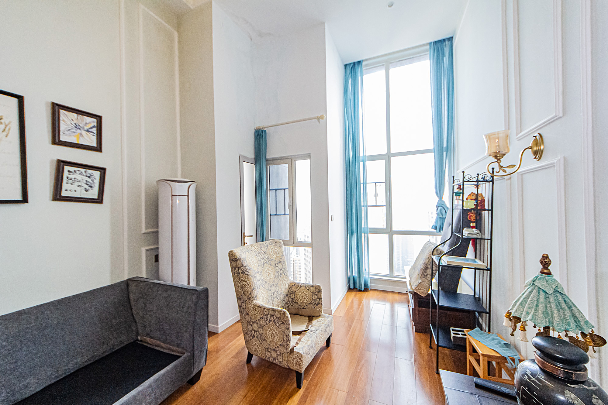 北辰三角洲E3区 3室2厅2卫 153.0万 北辰三角洲E3区 3室2厅2卫 153.0万阳台