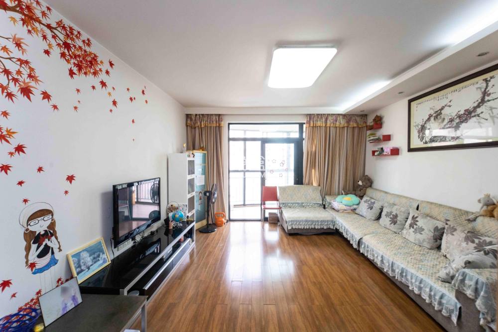 先锋东外滩  3室2厅2卫    95.0万