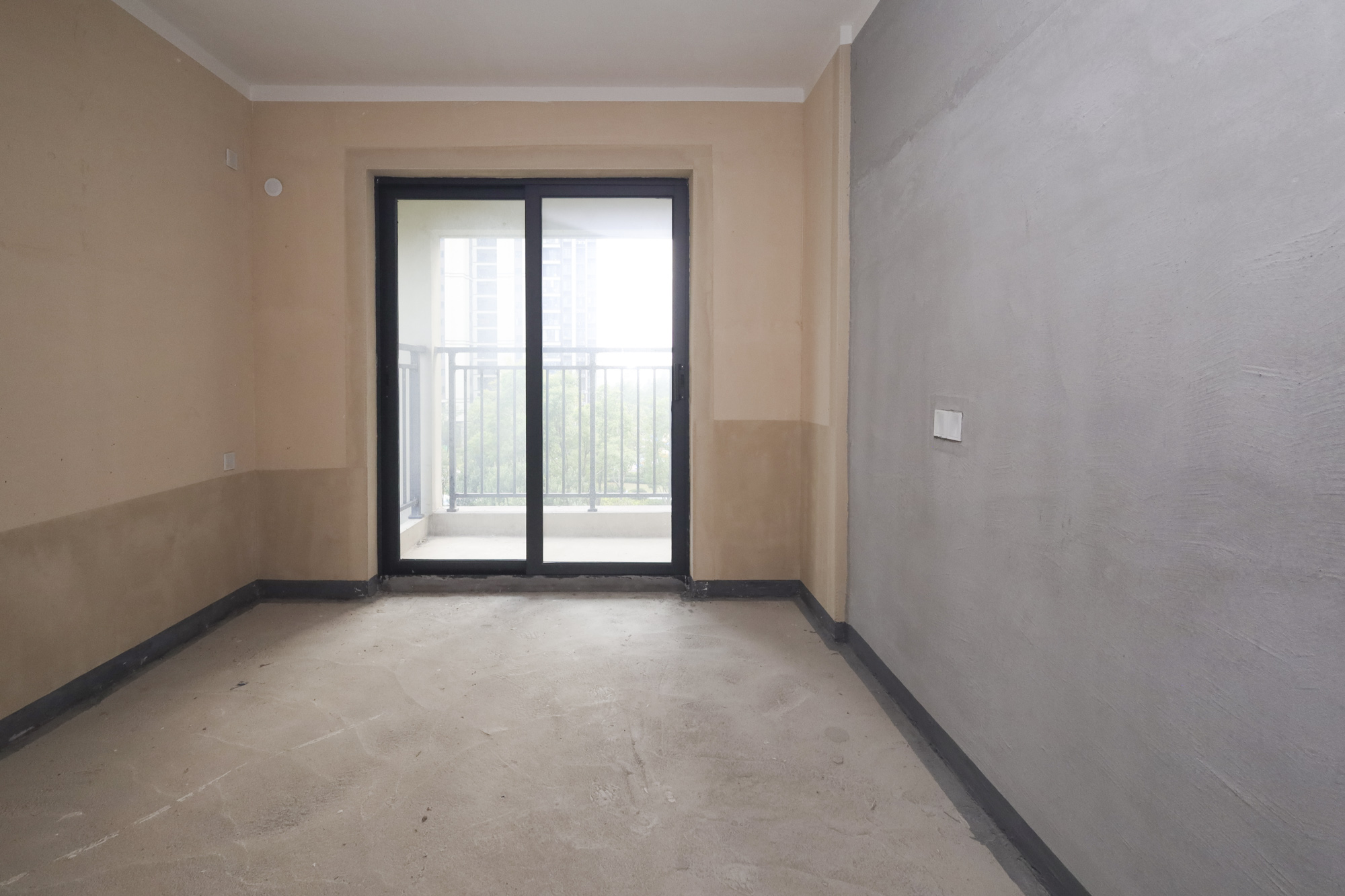 长沙融创城 3室2厅2卫 65.0万 长沙融创城 3室2厅2卫 65.0万卧室