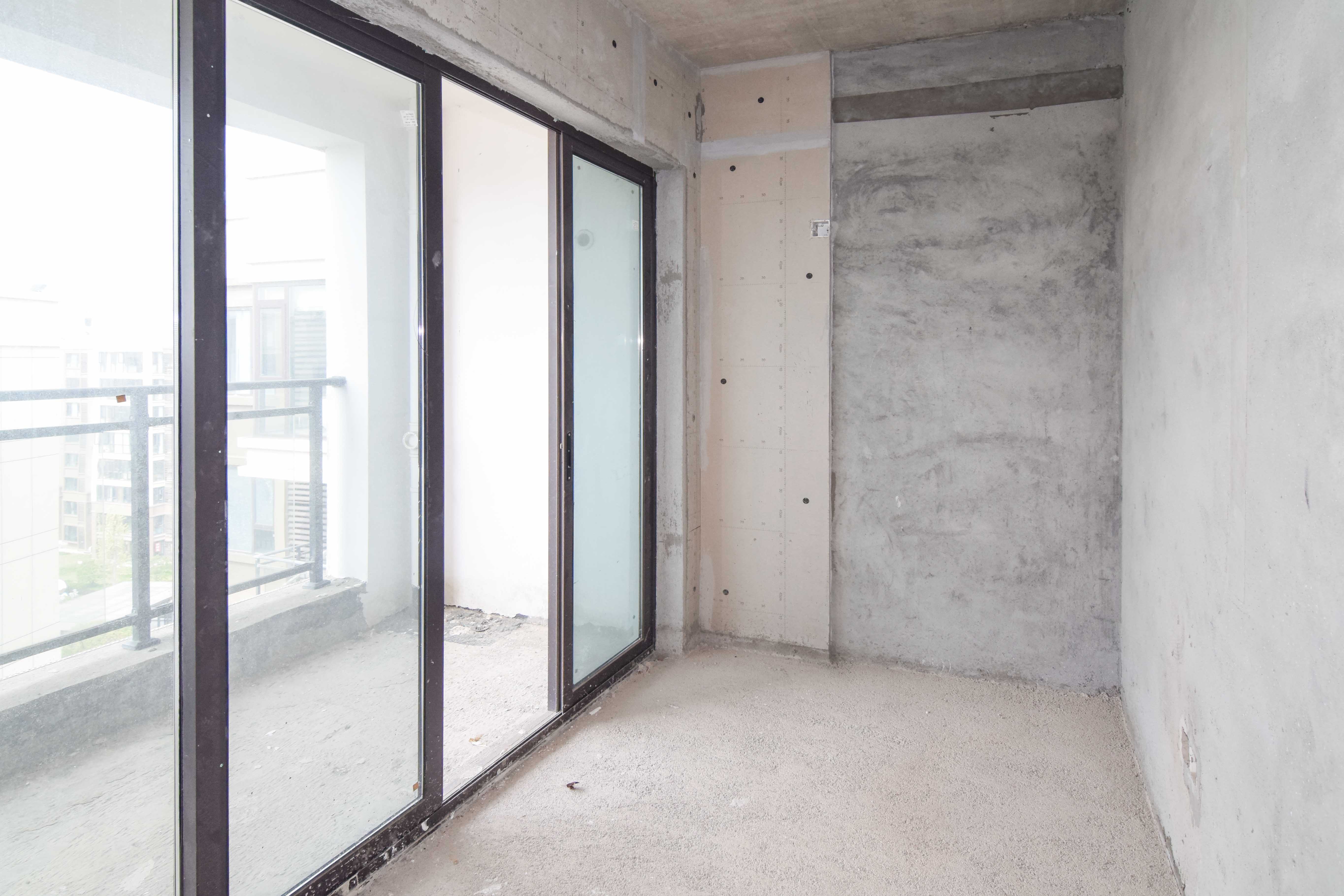 润和谷山郡(悦禧山庄水榭花都) 3室2厅2卫 85.0万 润和谷山郡(悦禧山庄水榭花都) 3室2厅2卫 85.0万卧室