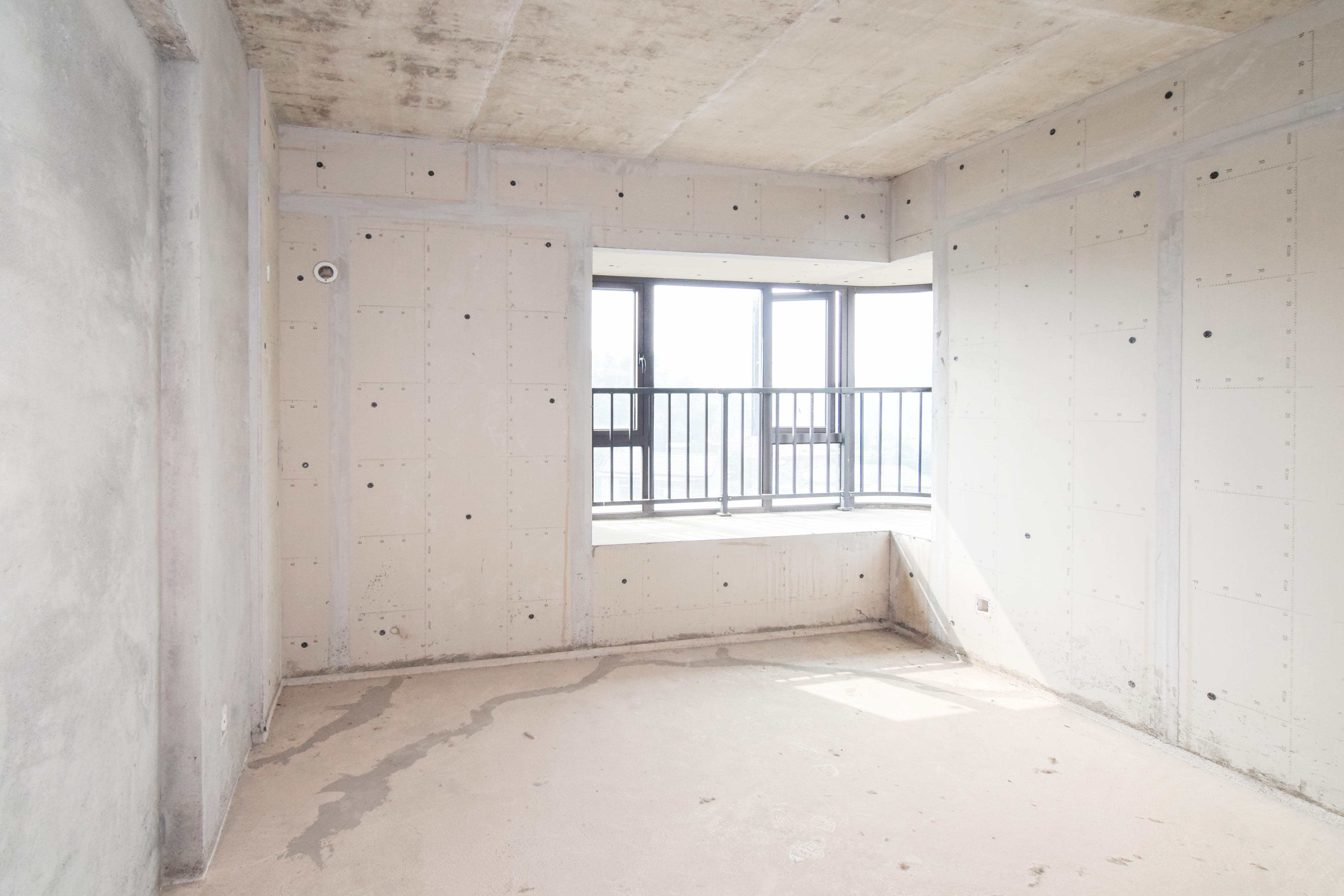 润和谷山郡(悦禧山庄水榭花都) 3室2厅2卫 85.0万 润和谷山郡(悦禧山庄水榭花都) 3室2厅2卫 85.0万卧室