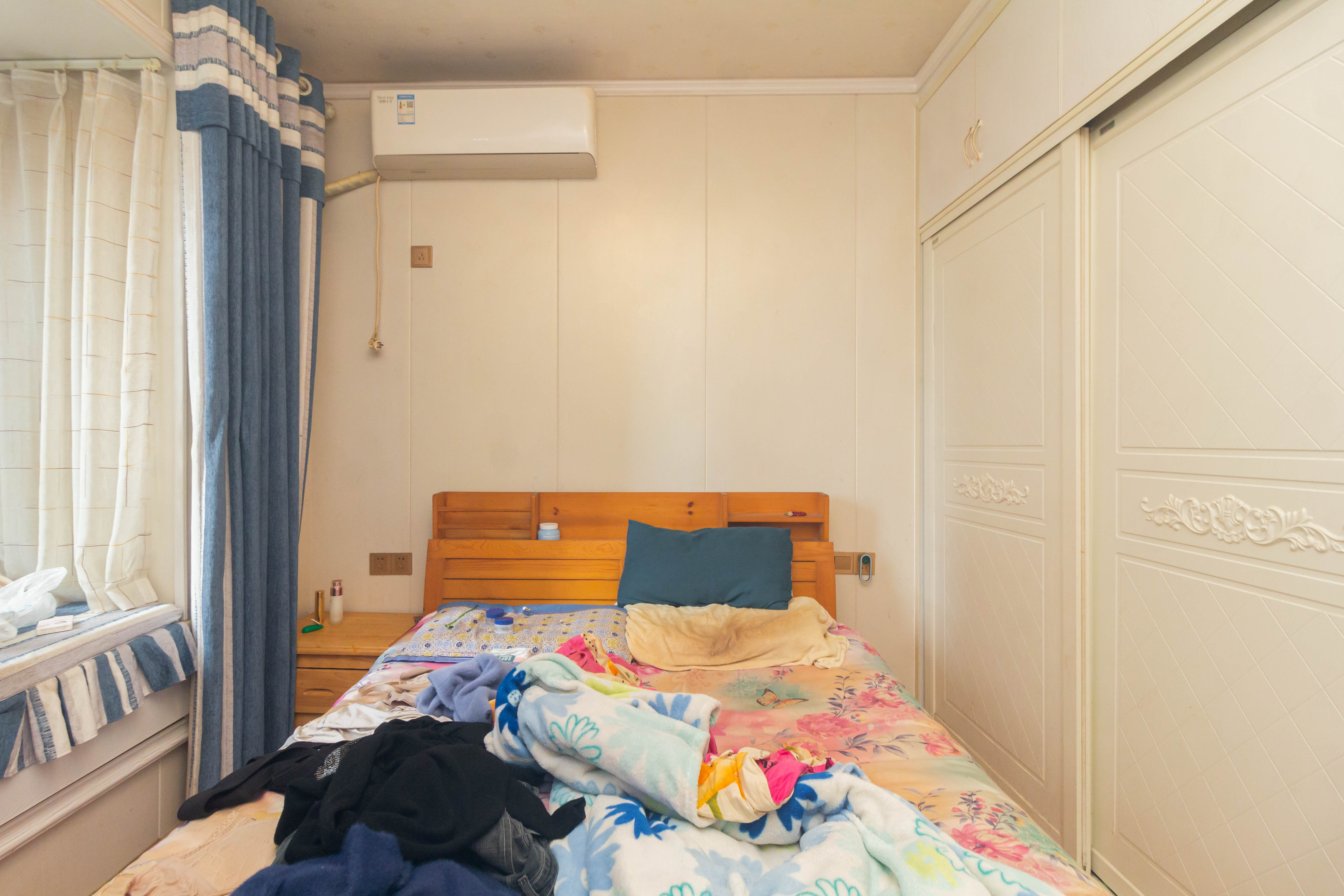 辉宏橄榄城 3室1厅1卫 58.0万 辉宏橄榄城 3室1厅1卫 58.0万卧室